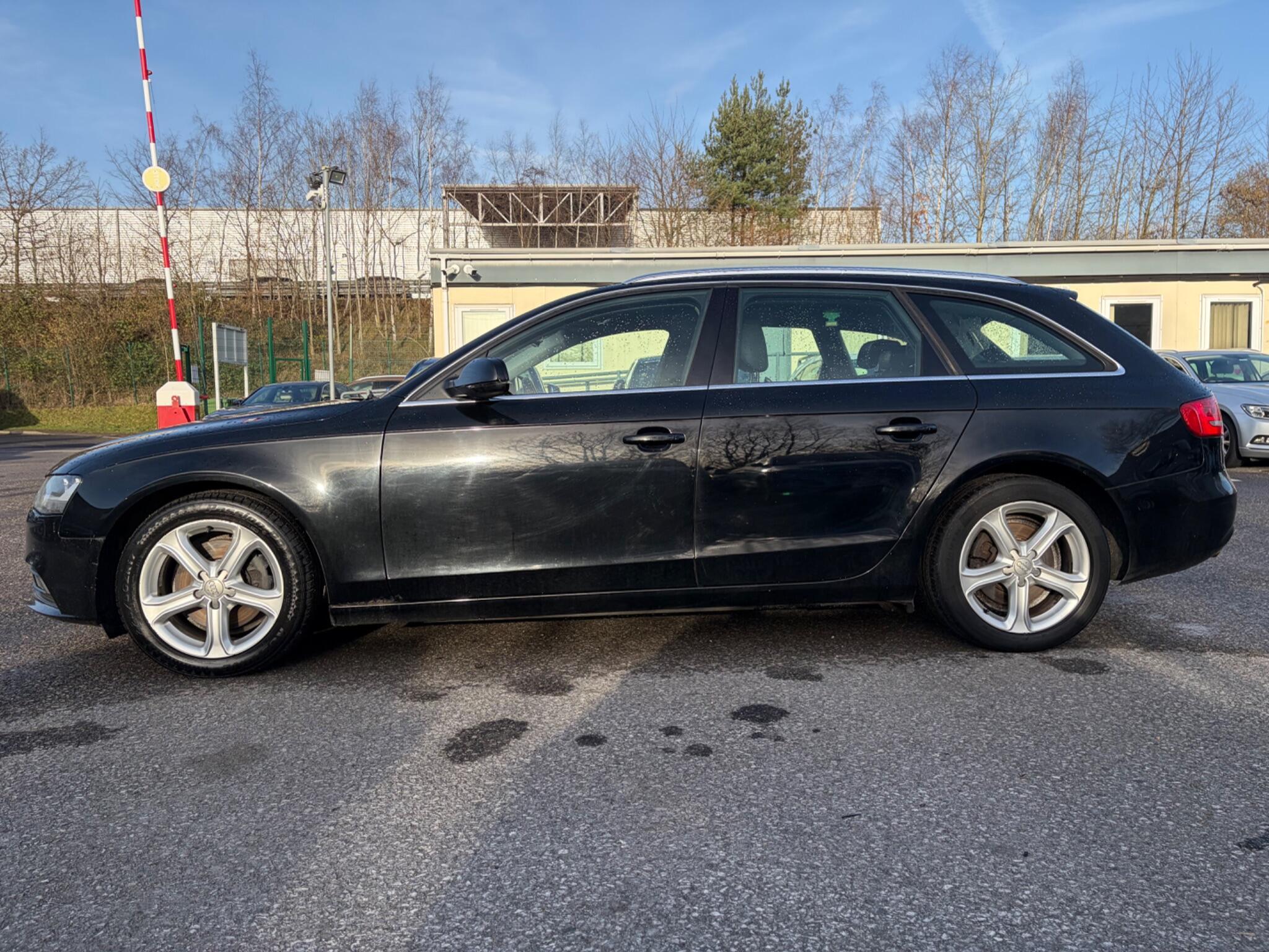 Audi A4 Avant - Image 11