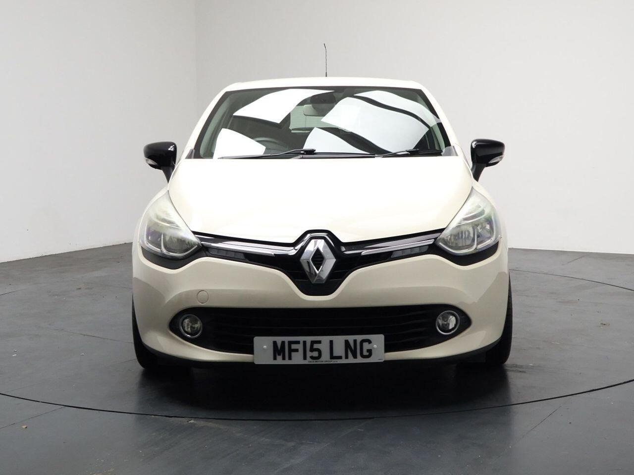 Renault Clio - Image 5