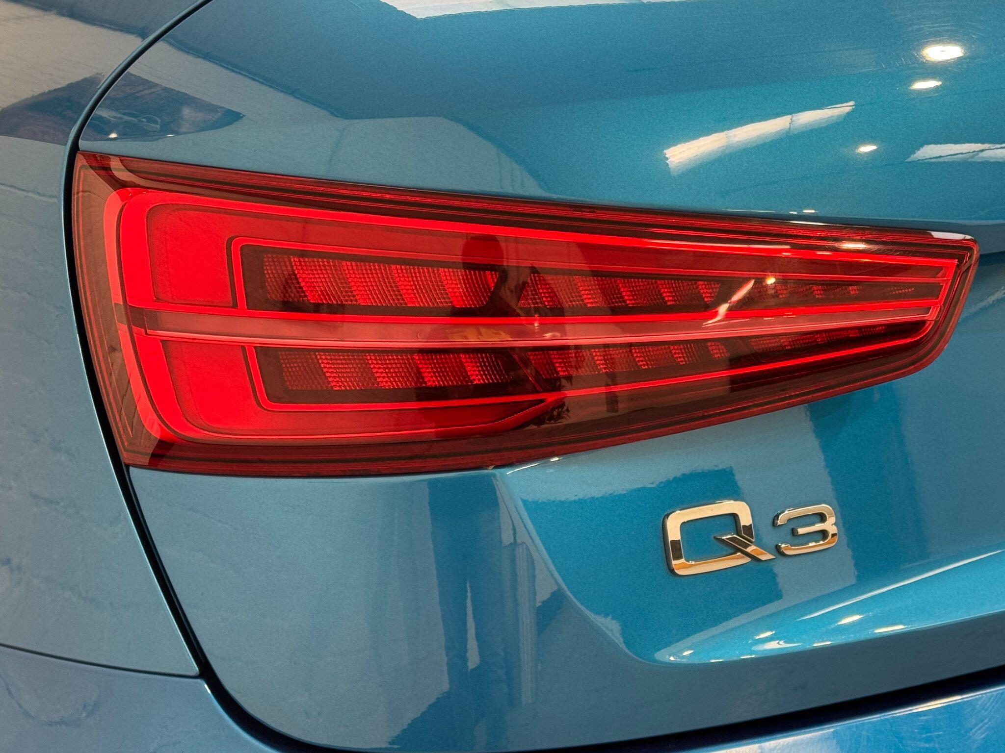 Audi Q3 - Image 48