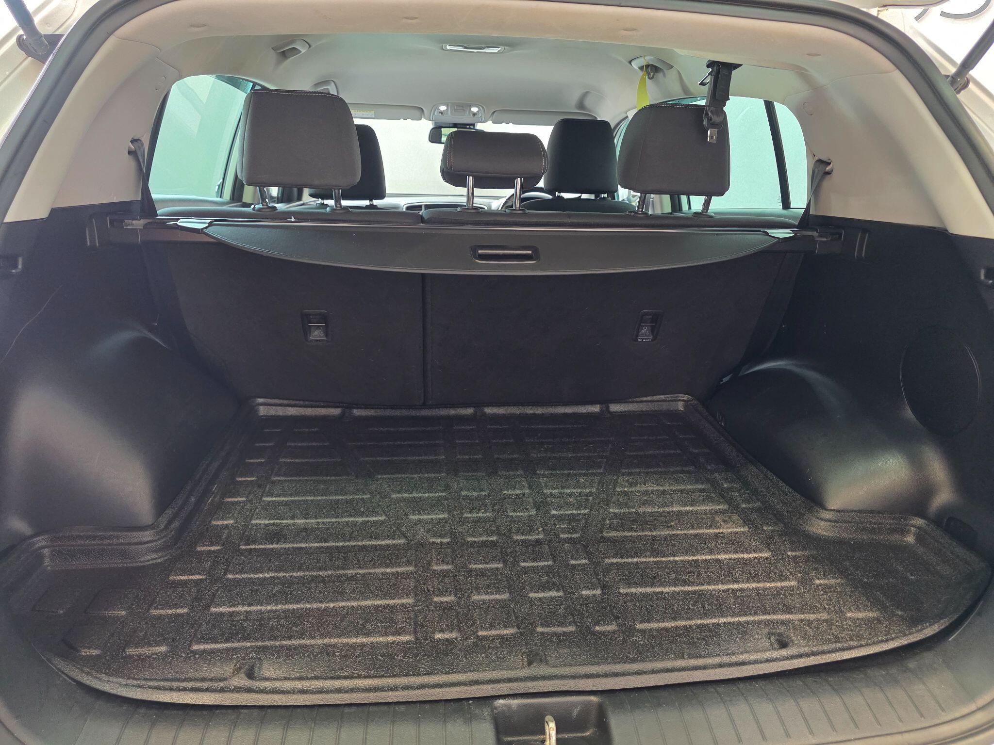 Kia Sportage - Image 32