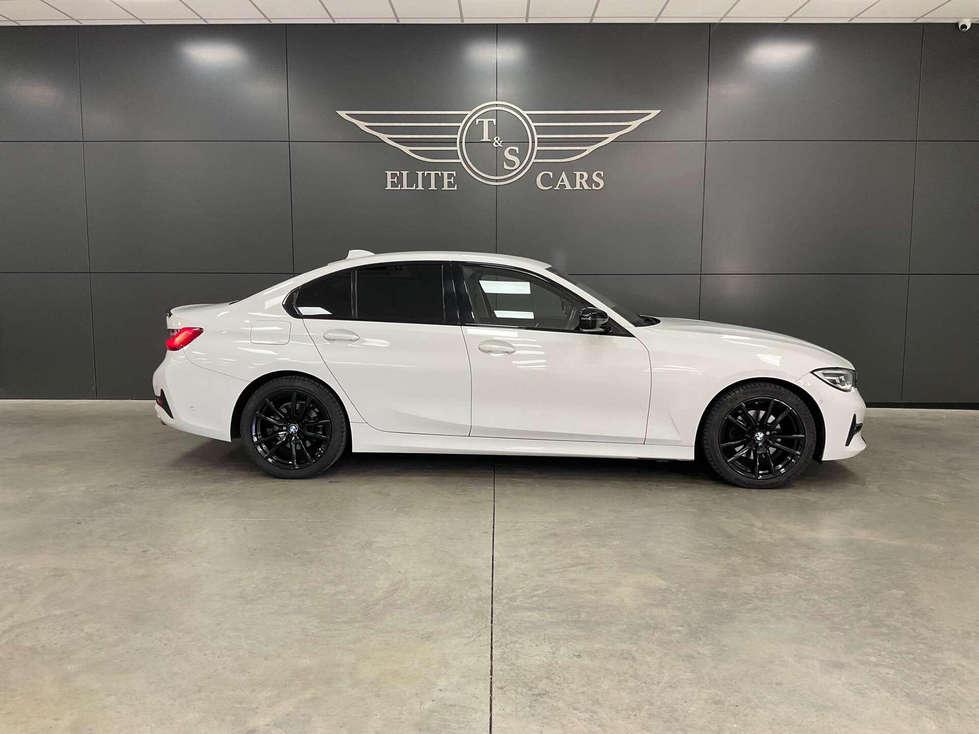 BMW 3 Series - Image 2