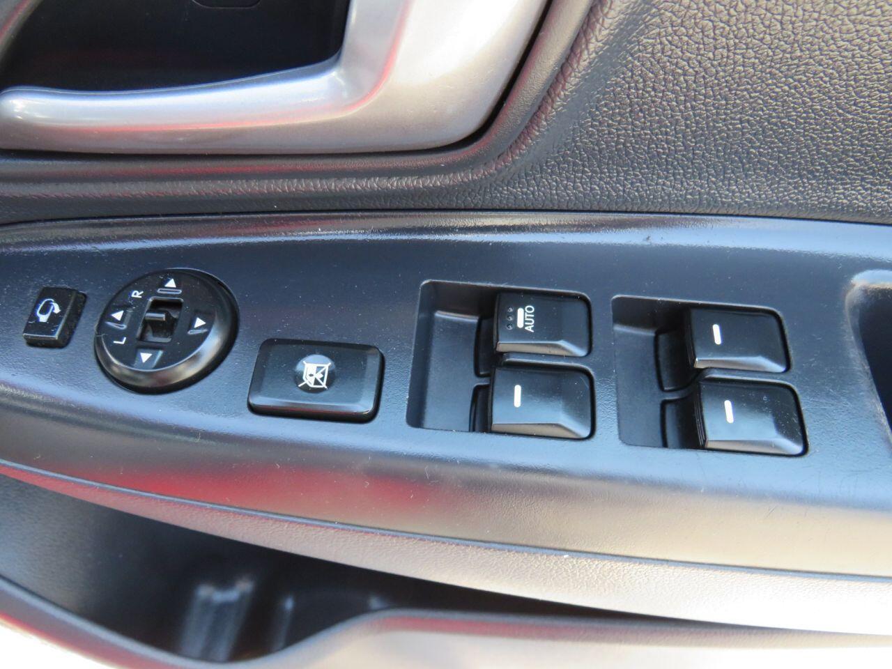 Kia Rio - Image 19