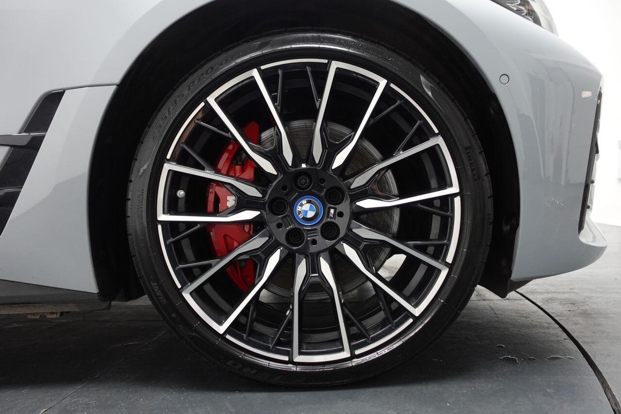 BMW I4 - Image 17