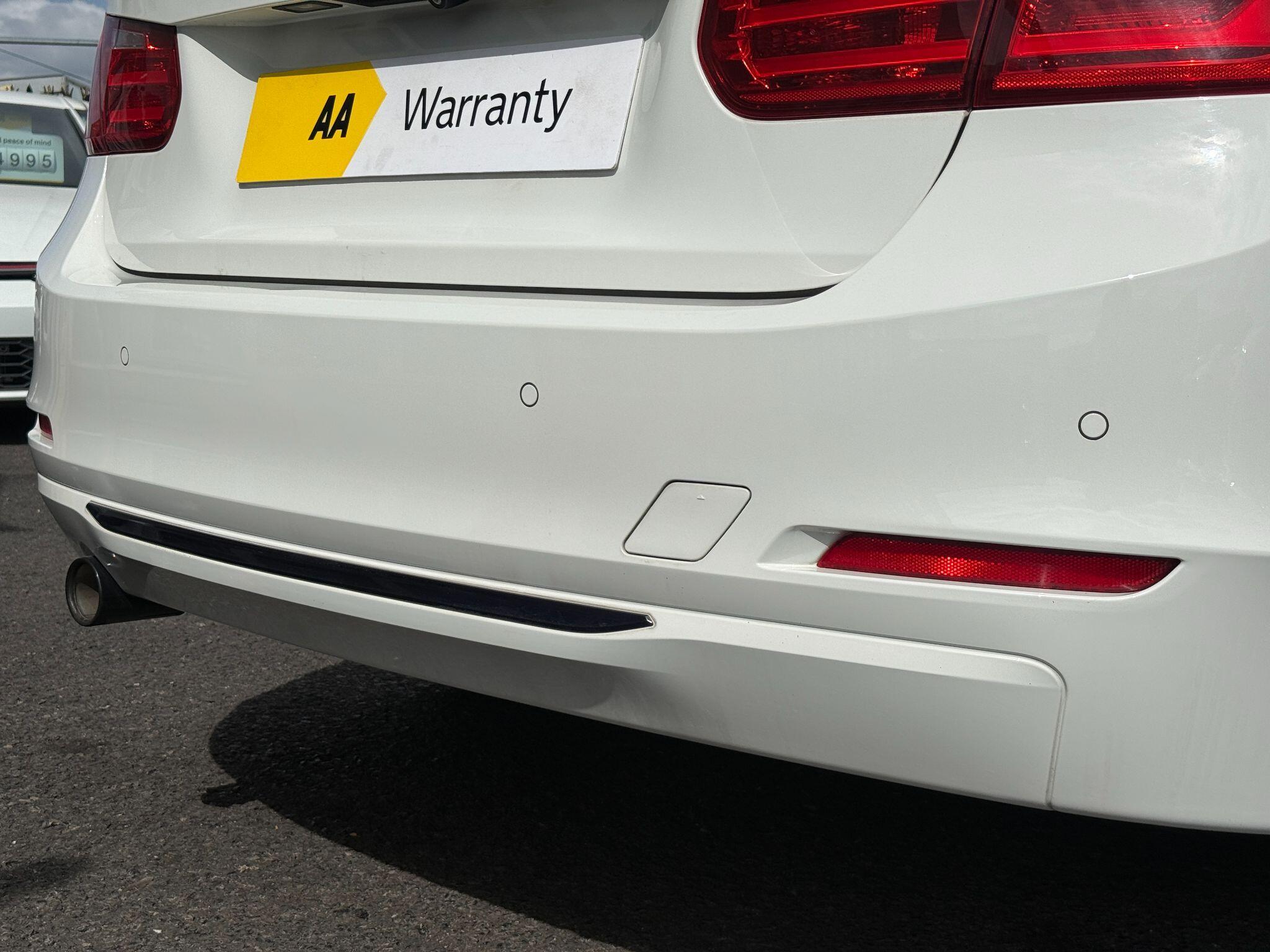 BMW 3 Series - Image 20