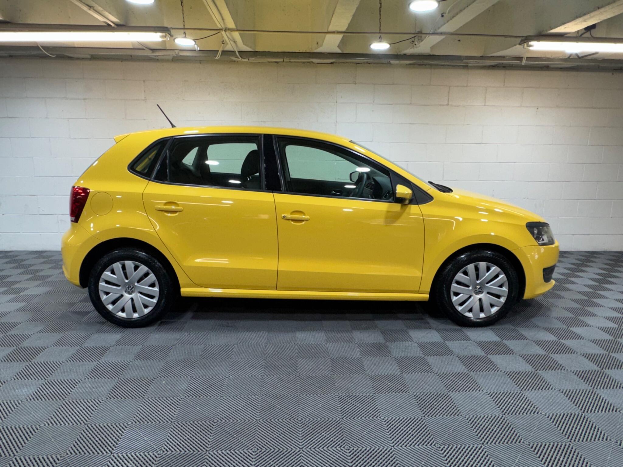 Volkswagen Polo - Image 5