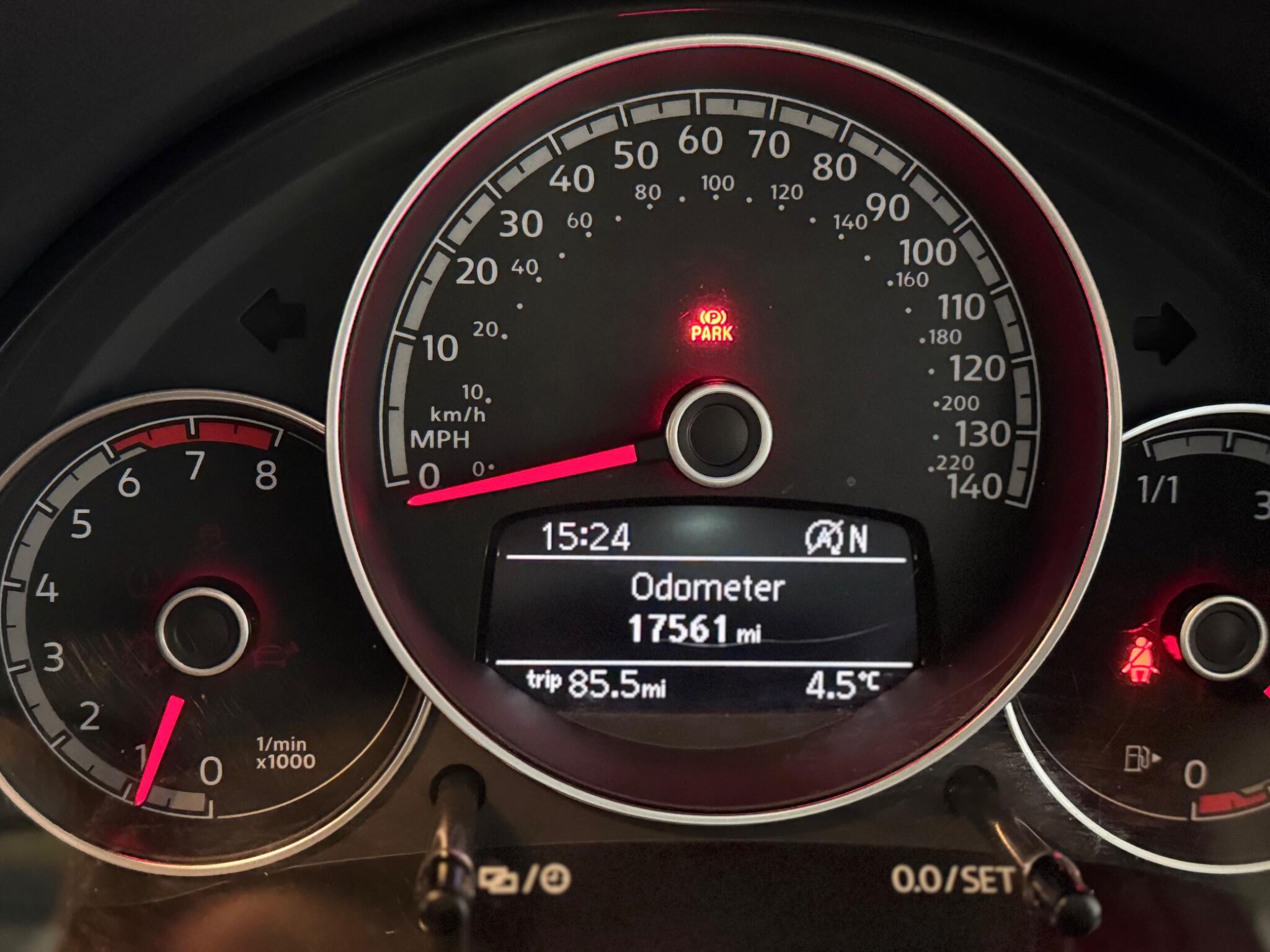 Volkswagen up! - Image 51