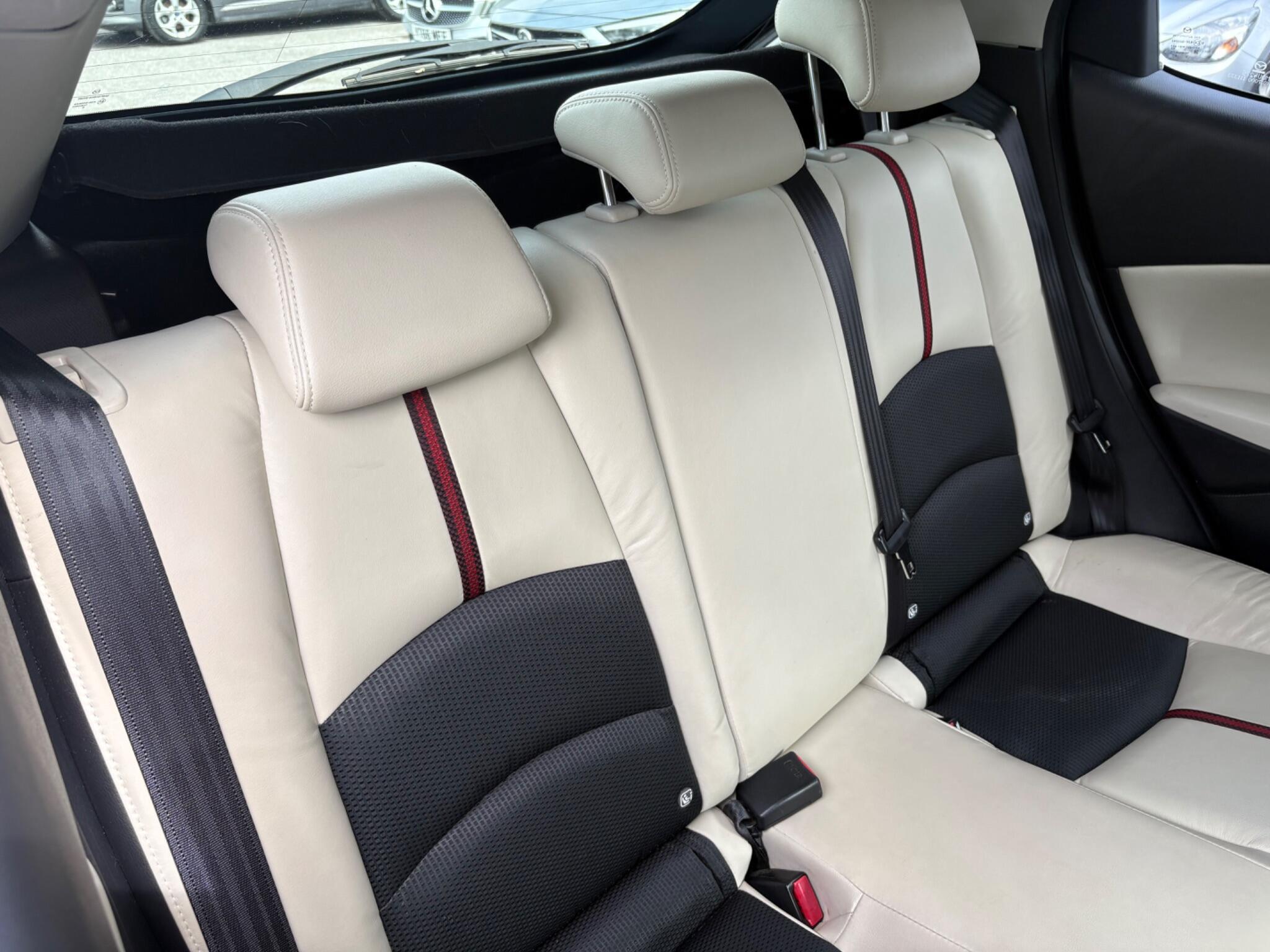 Mazda MAZDA2 - Image 28