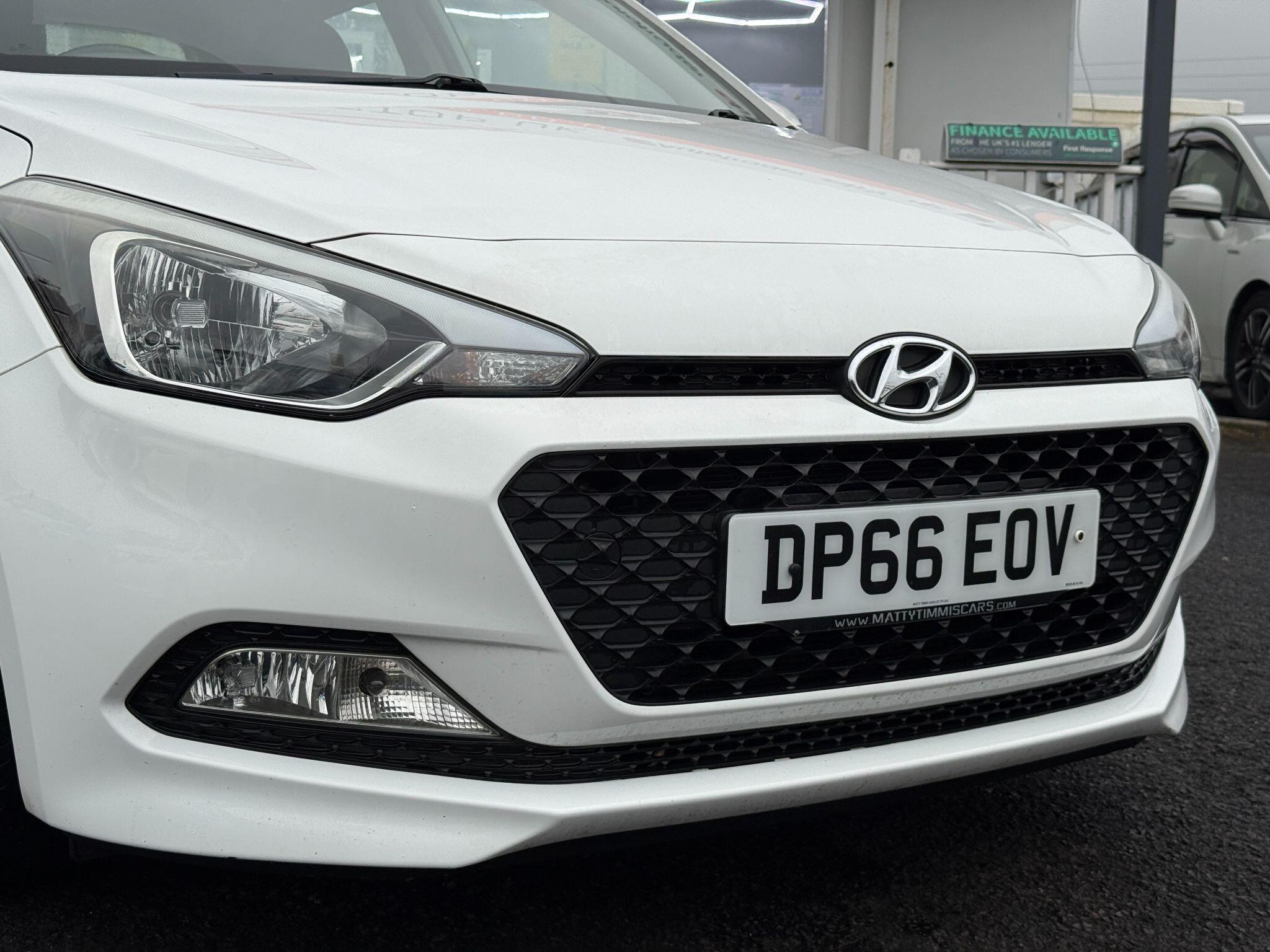 Hyundai i20 - Image 16