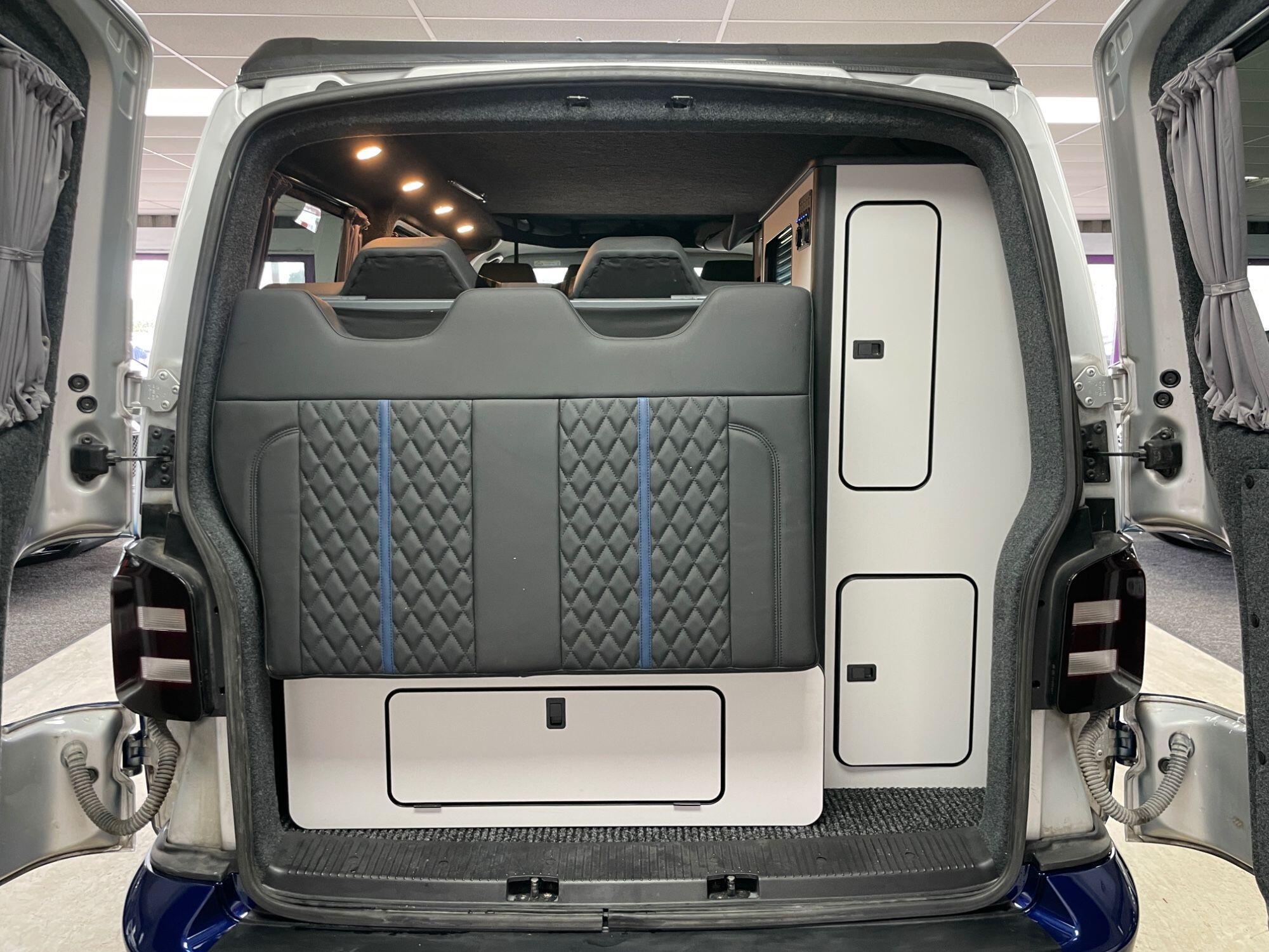 Volkswagen Transporter - Image 35