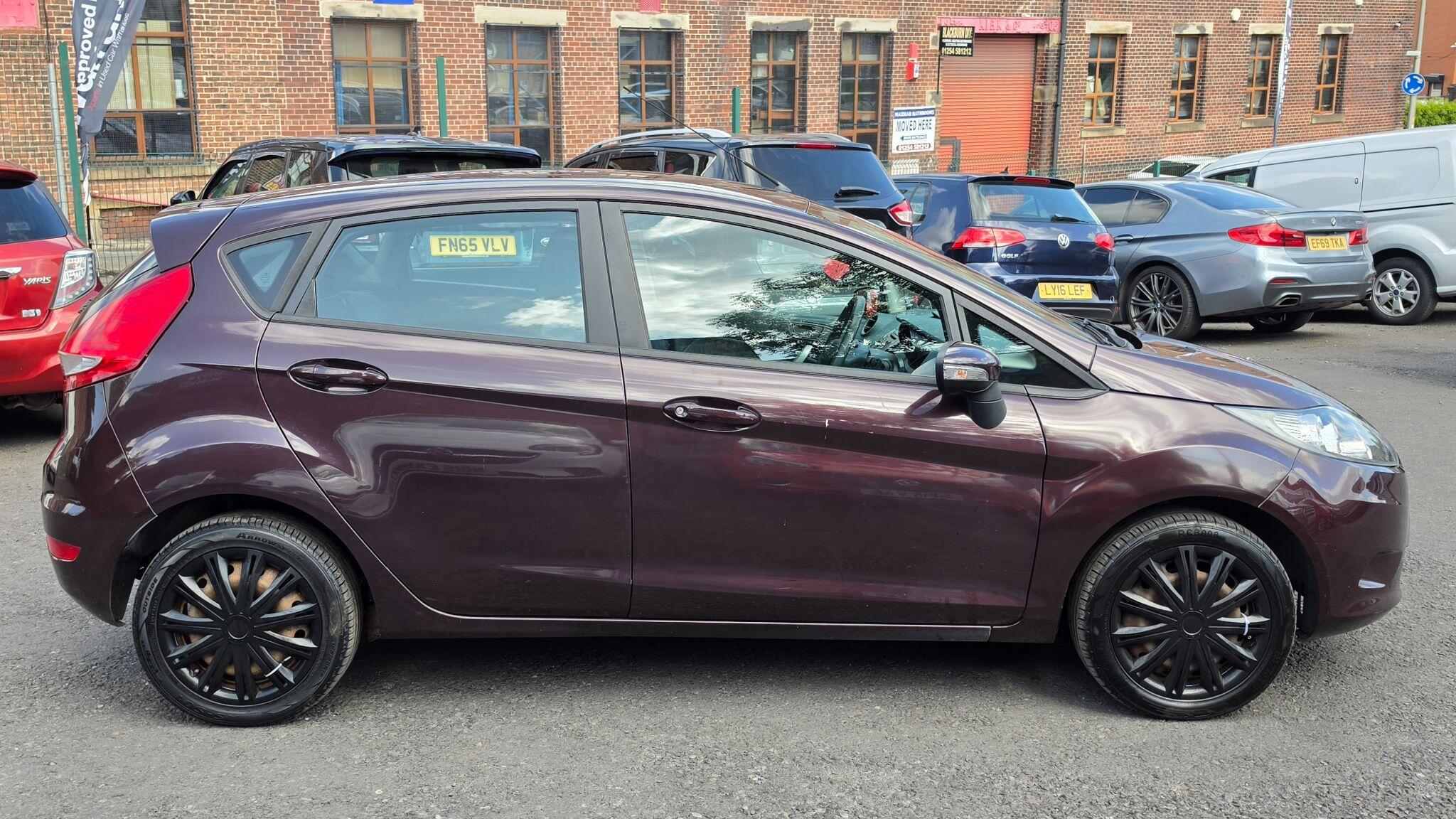 Ford Fiesta - Image 8