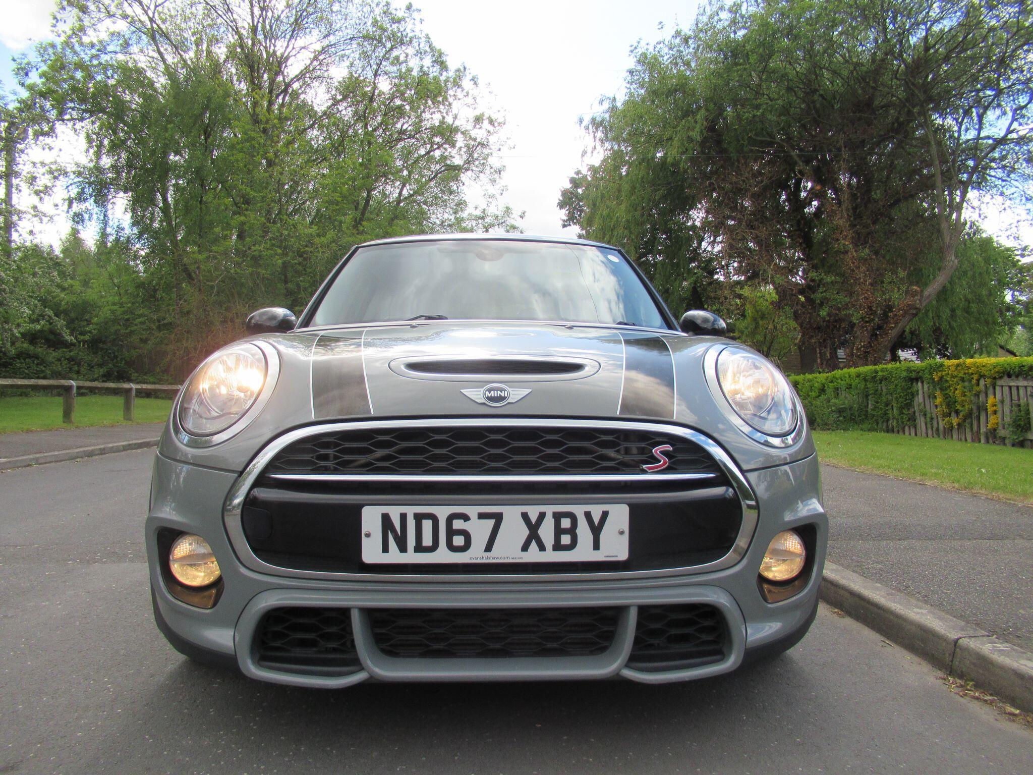 MINI Hatch - Image 7