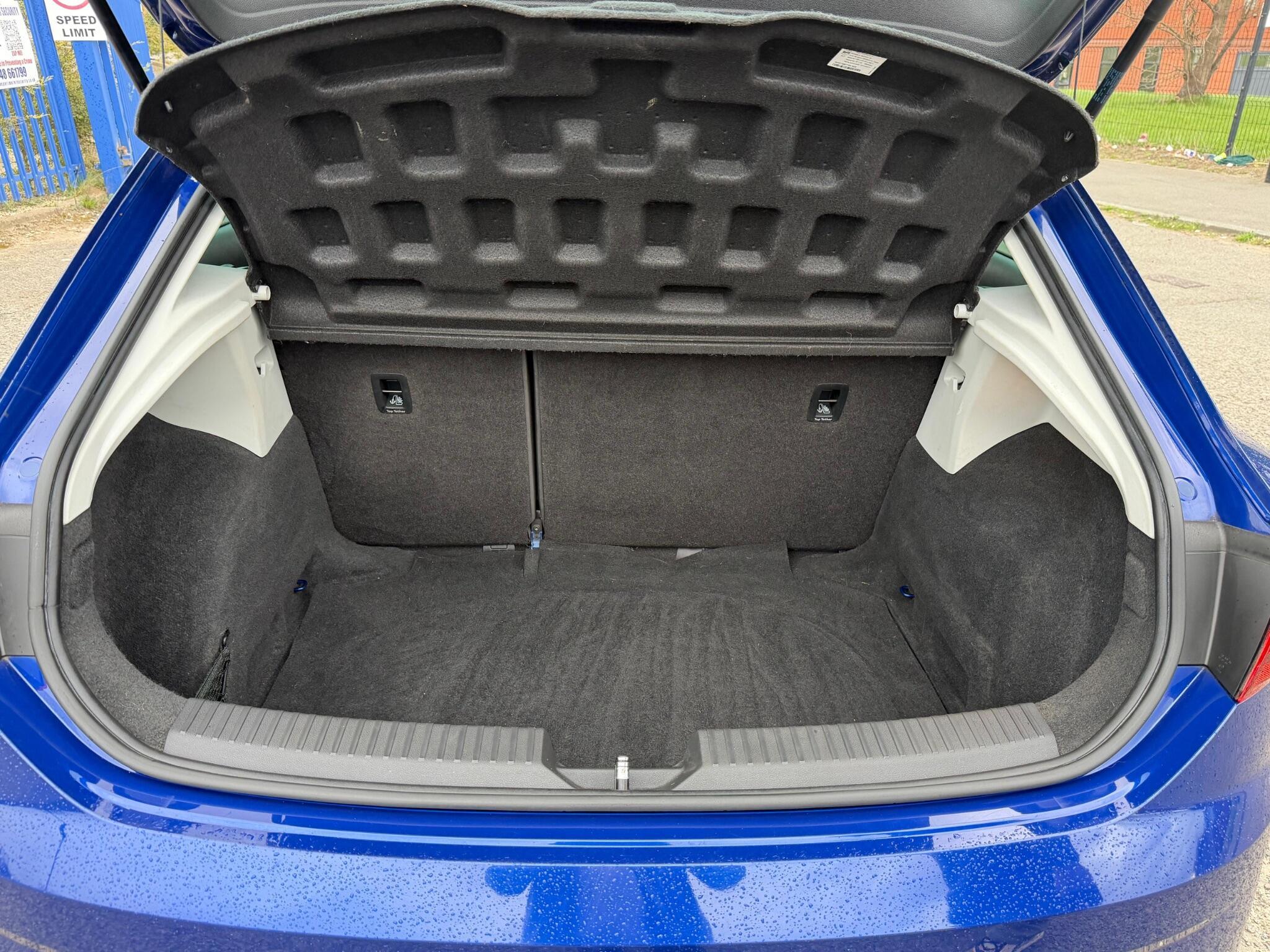 SEAT Leon - Image 32