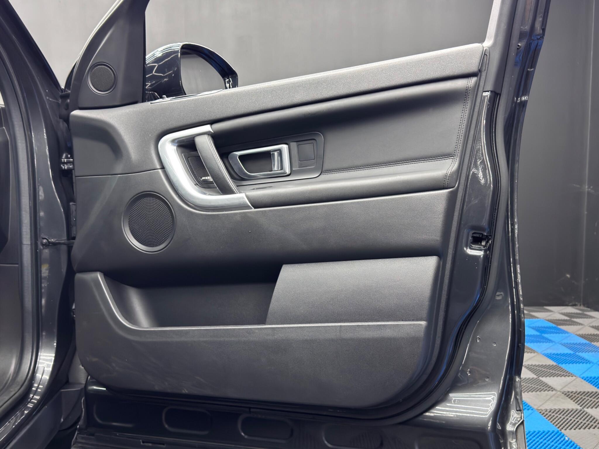 Land Rover DISCOVERY SPORT - Image 42