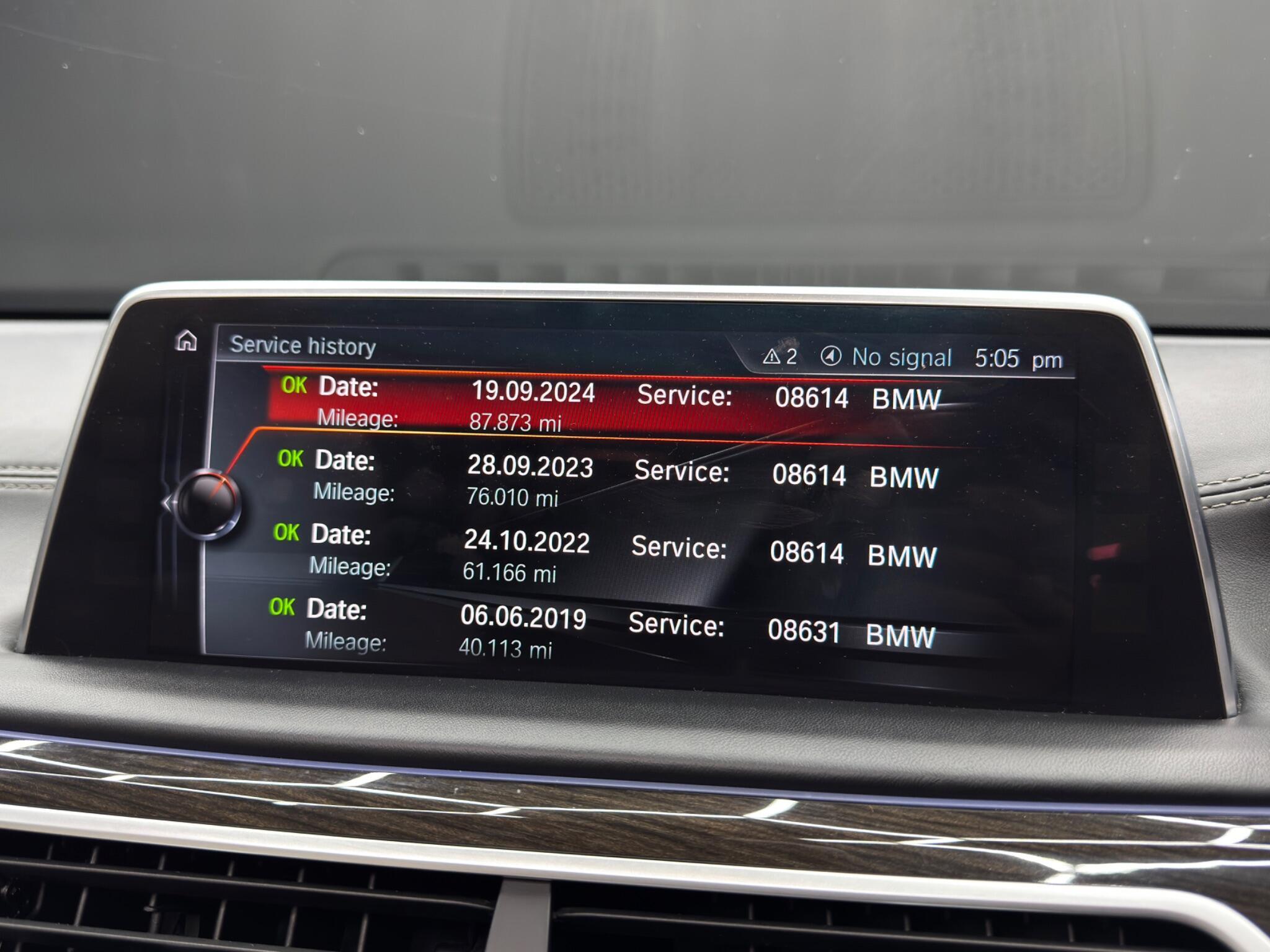 BMW 7 Series - Image 41