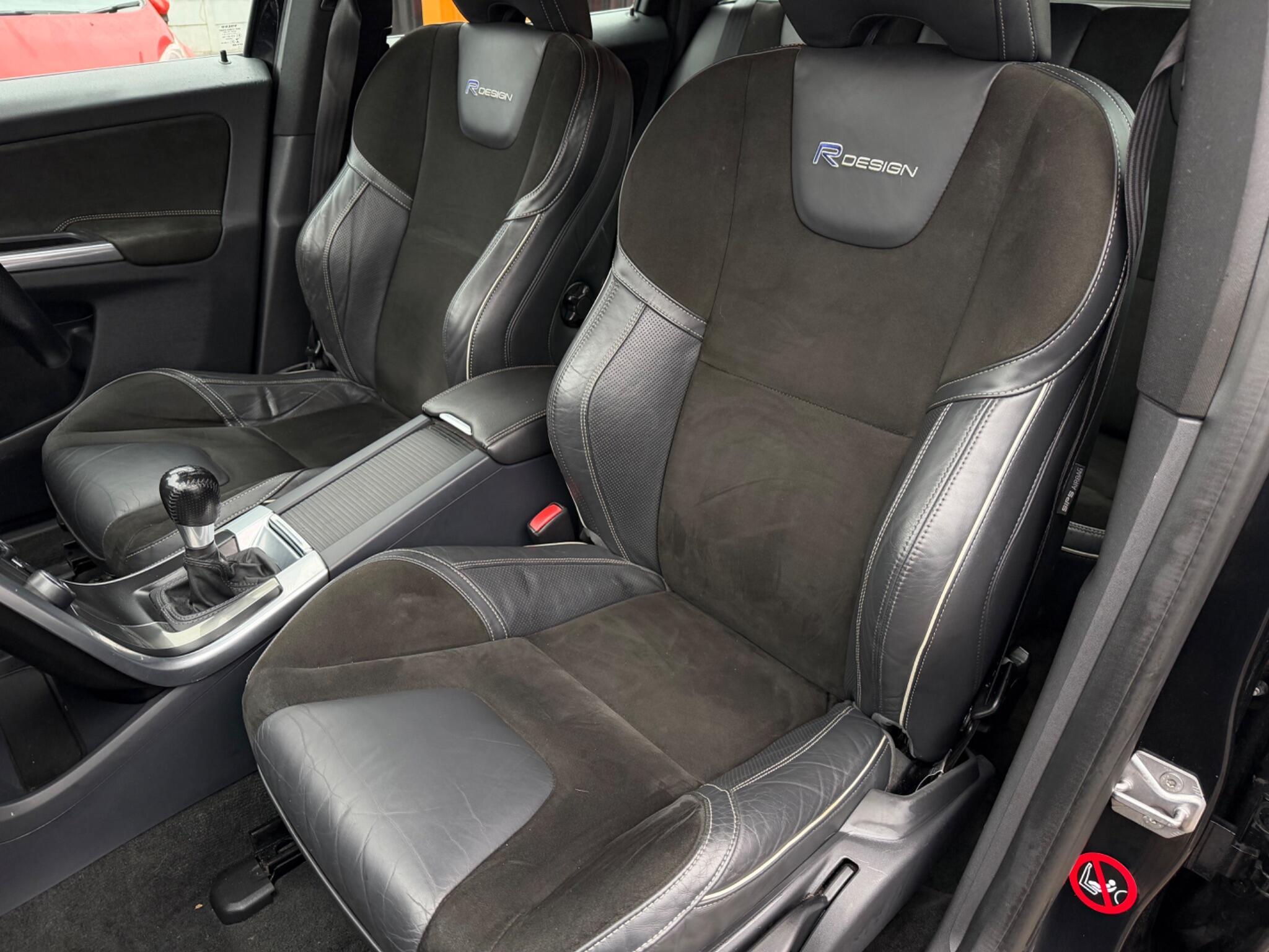 Volvo XC60 - Image 12