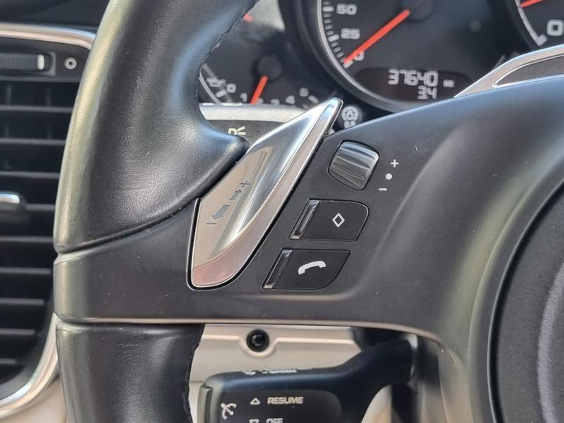 Porsche Panamera - Image 17