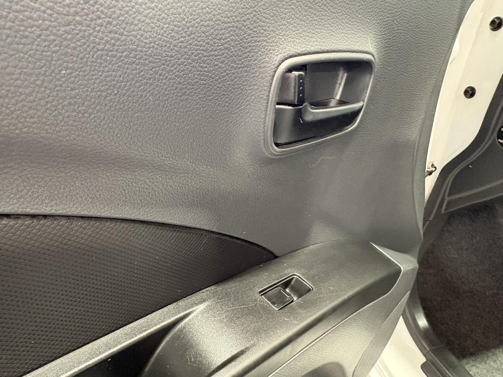 Suzuki Celerio - Image 19