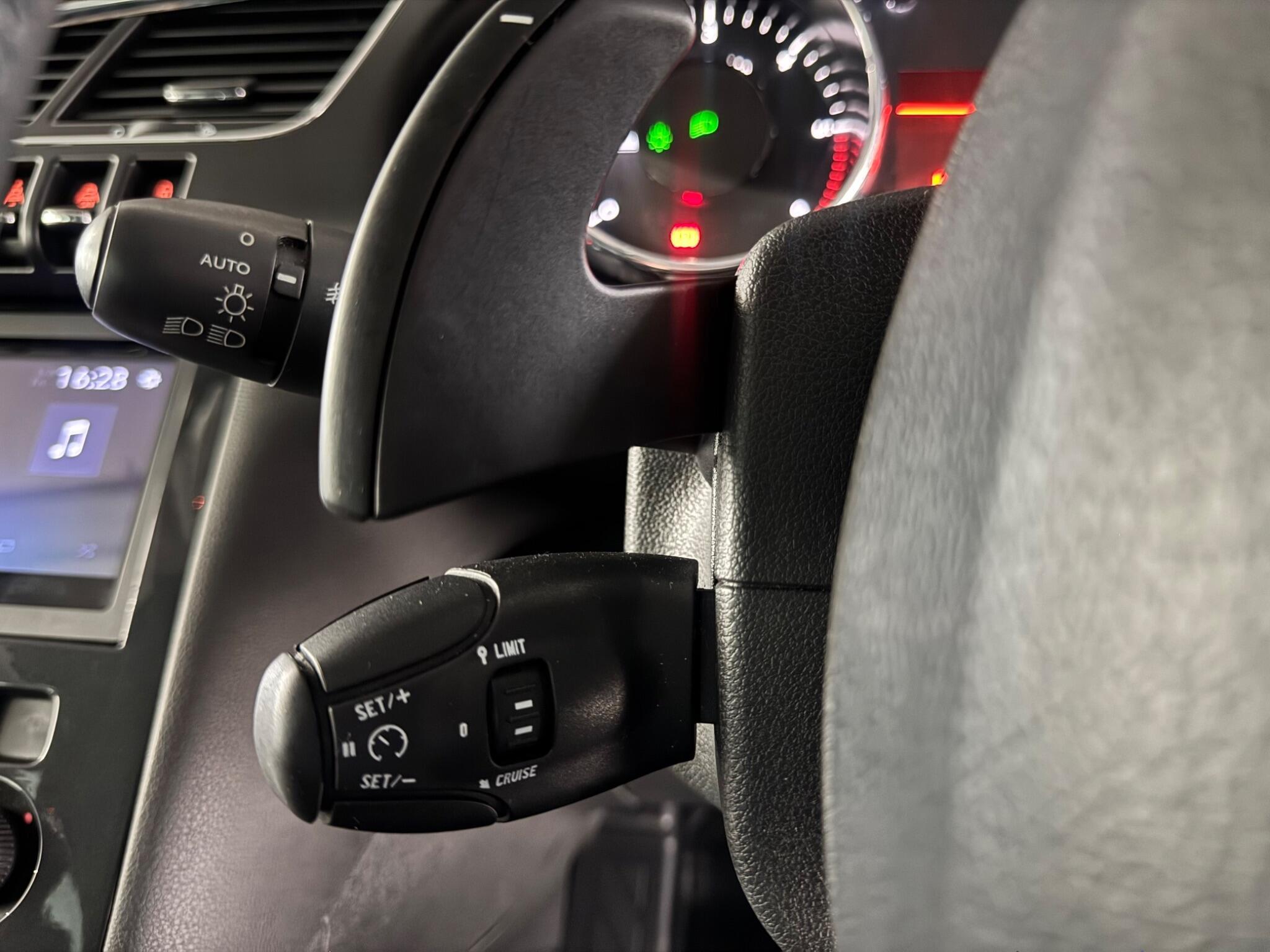 Peugeot 3008 - Image 35