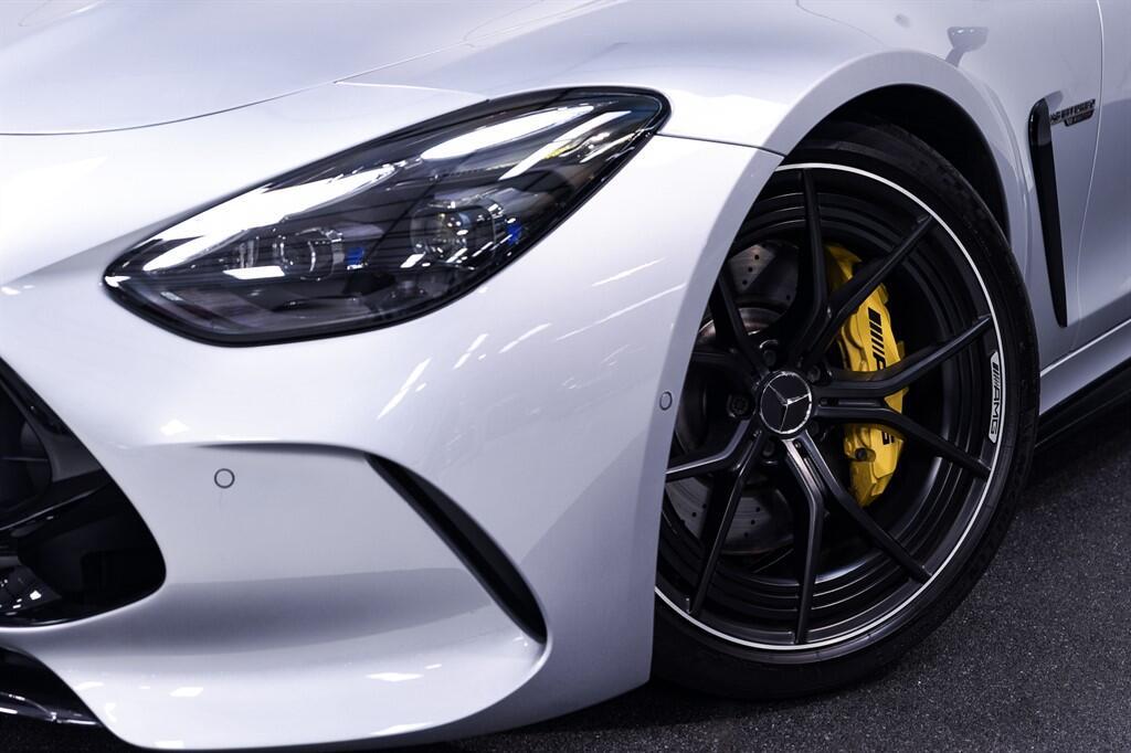 Mercedes AMG GT - Image 7