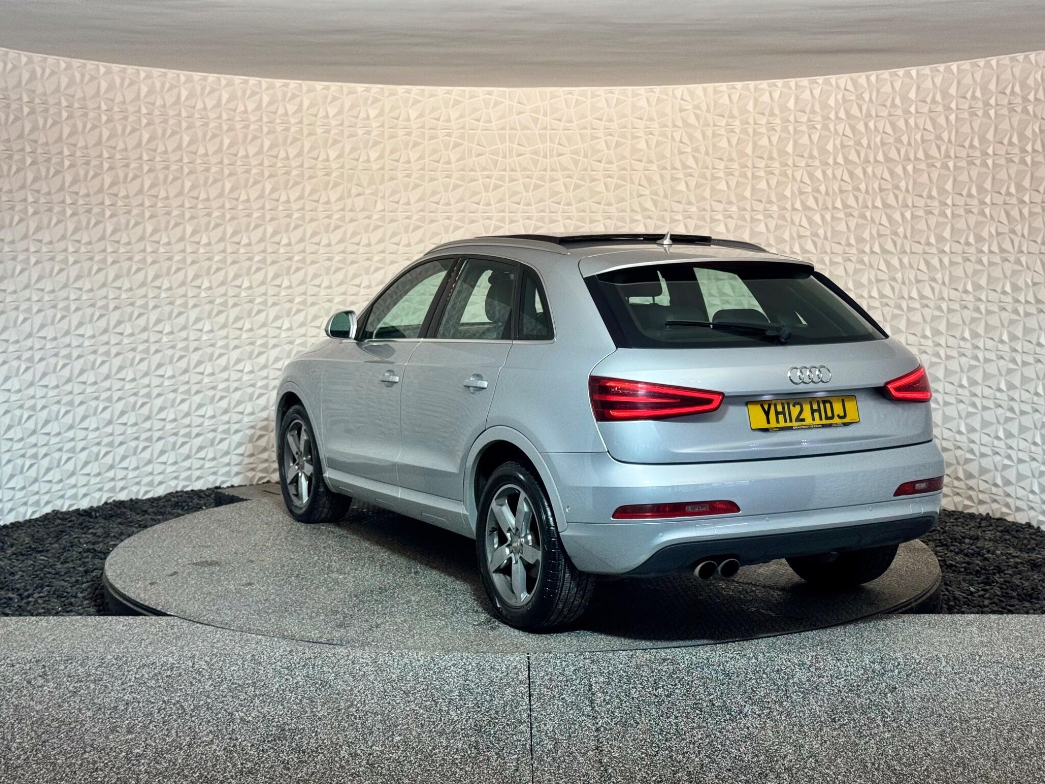 Audi Q3 - Image 16