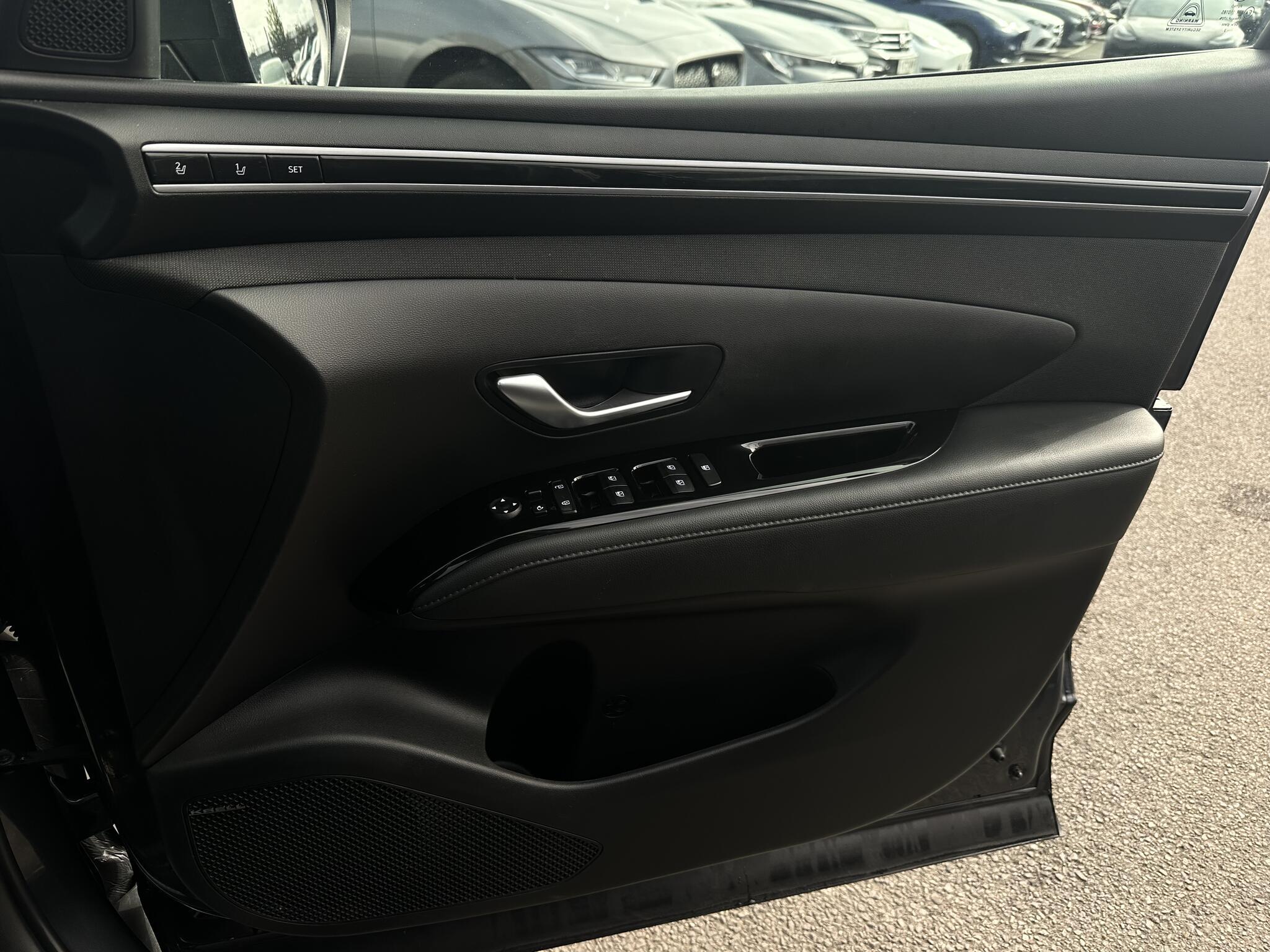 Hyundai Tucson - Image 13