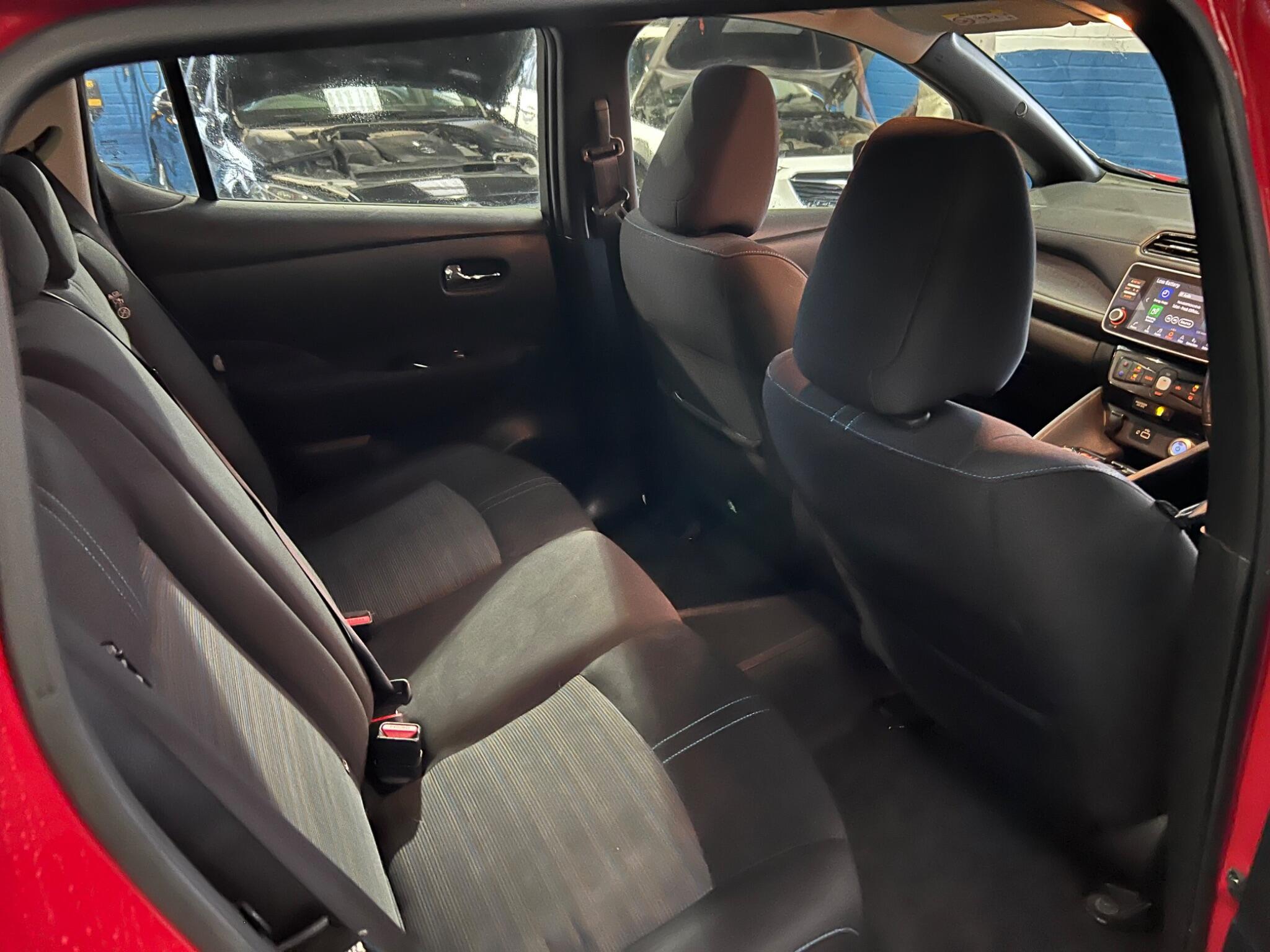 Nissan Leaf - Image 21