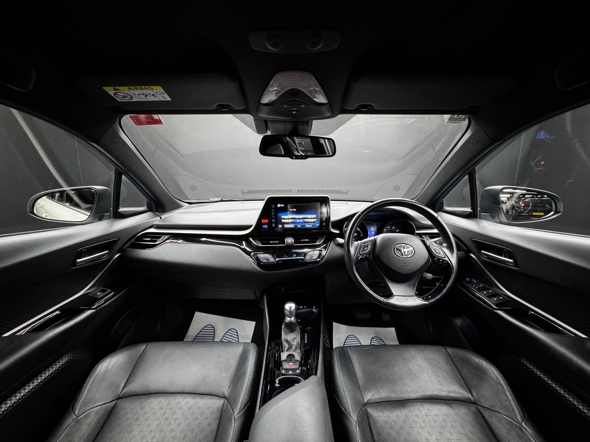 Toyota C-Hr - Image 17