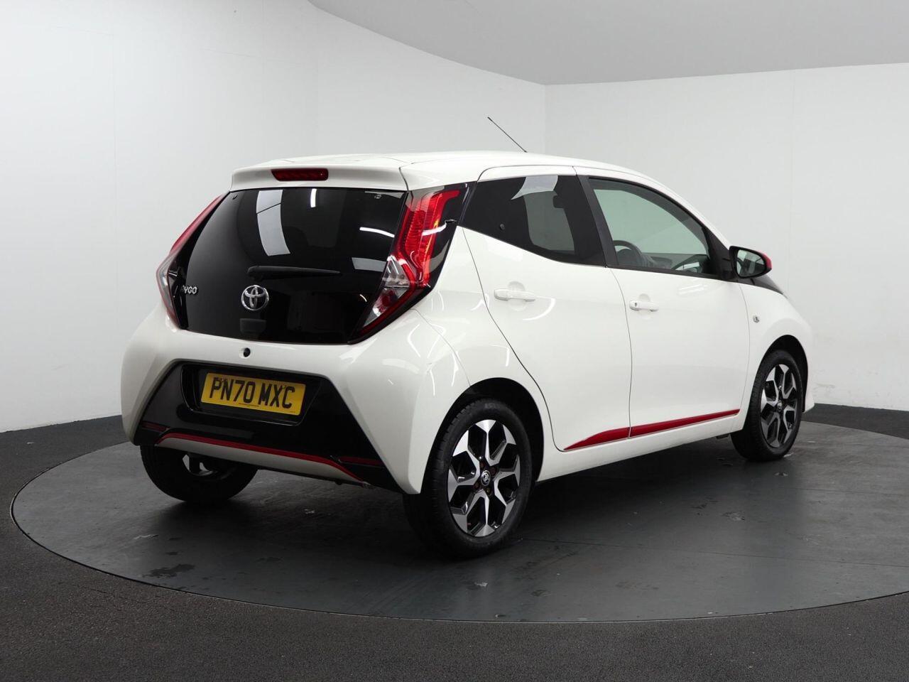 Toyota Aygo - Image 10