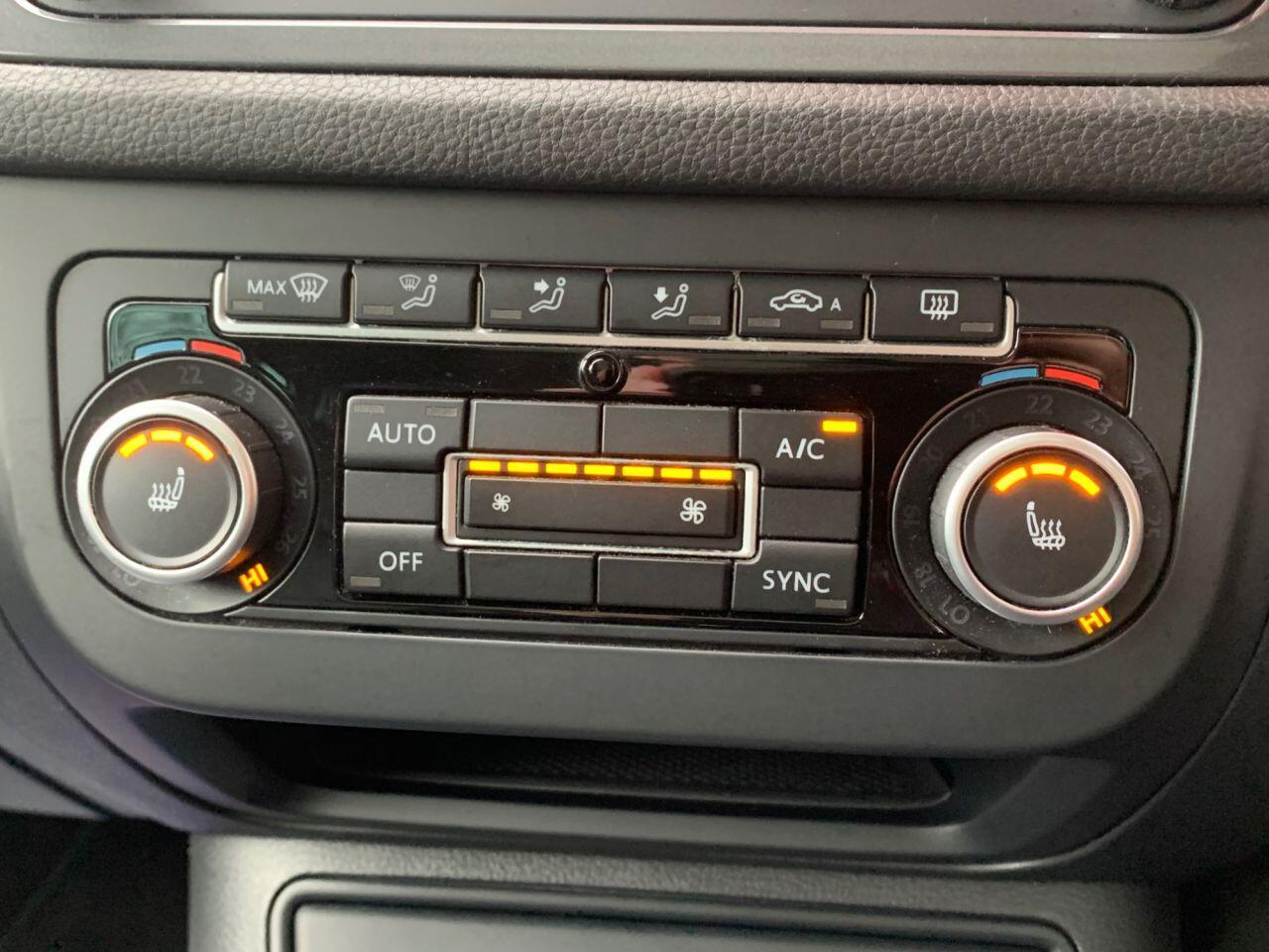 Volkswagen Tiguan - Image 19