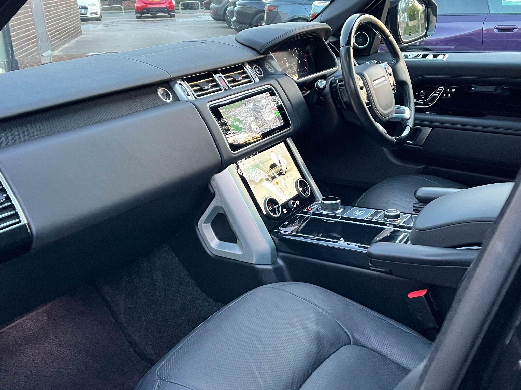 Land Rover Range Rover - Image 5