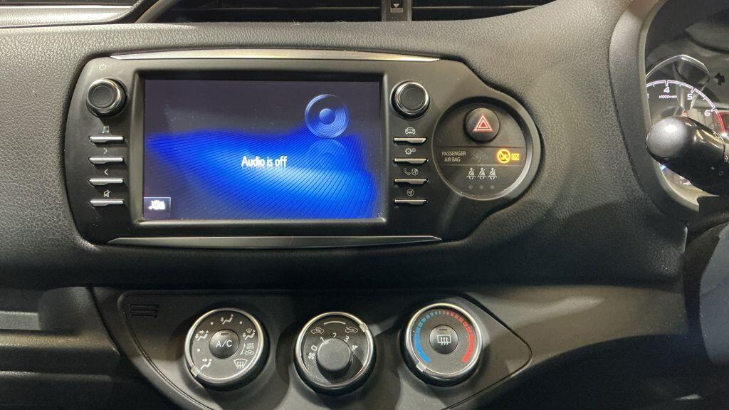 Toyota Yaris - Image 3