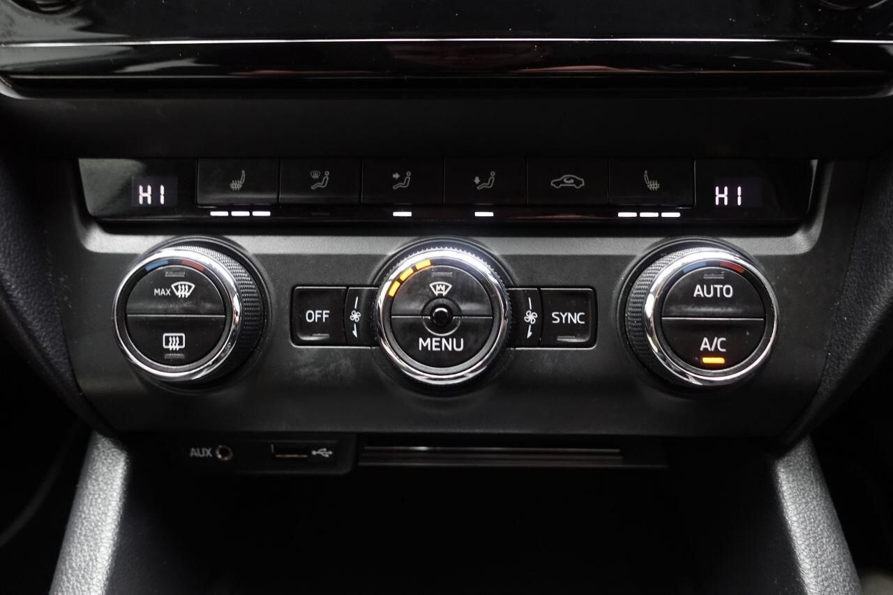 Skoda Octavia - Image 32
