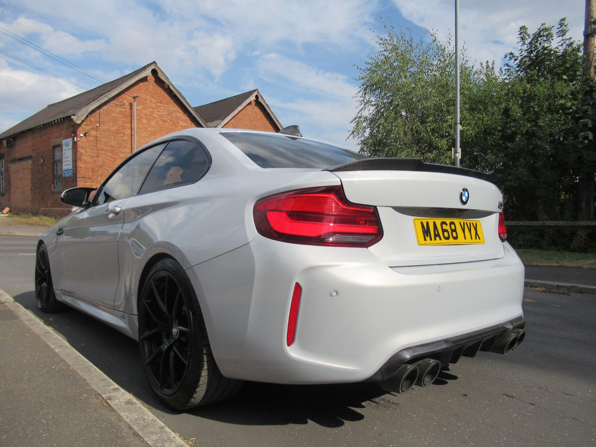 BMW M2 - Image 2