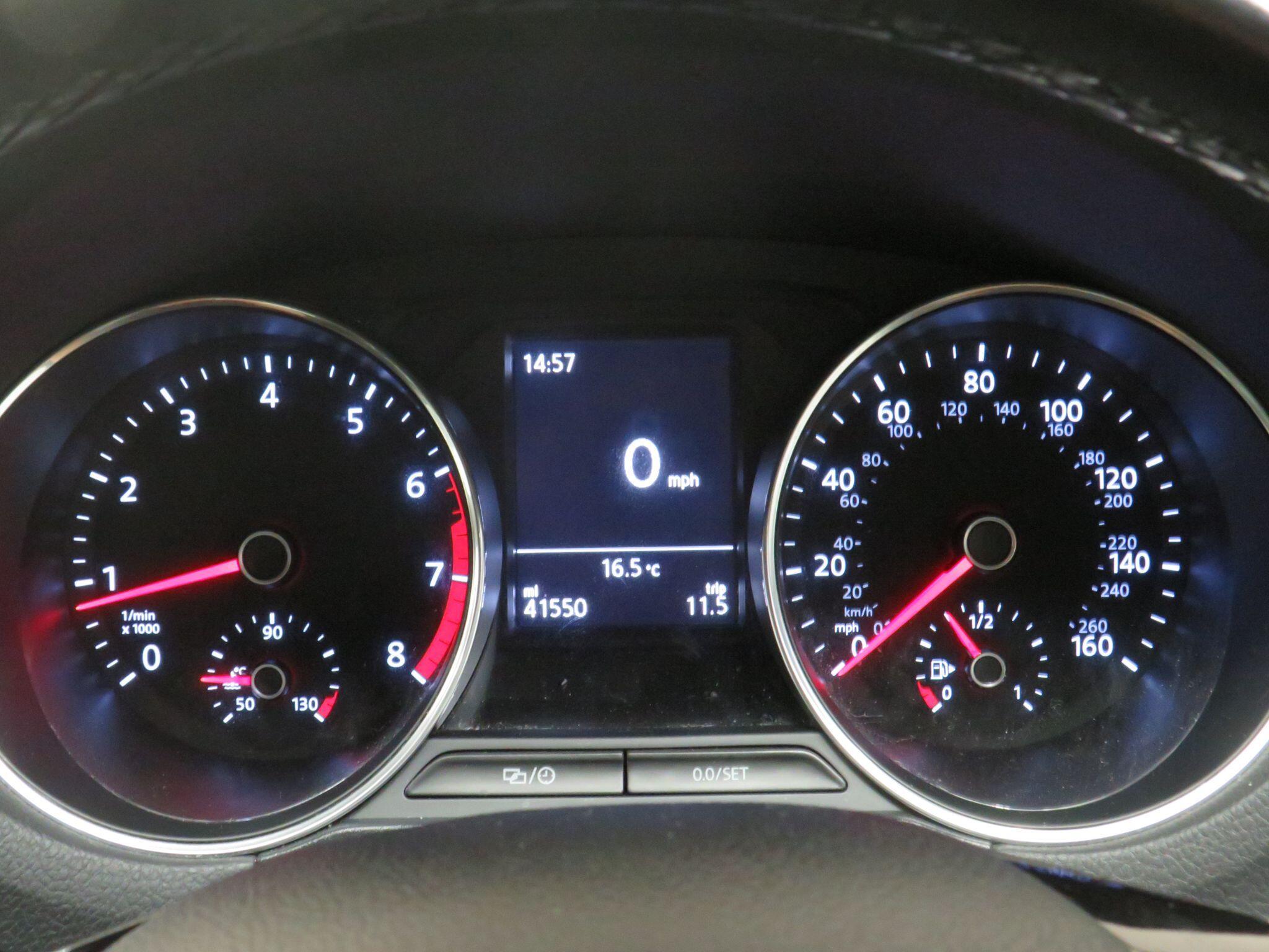 Volkswagen Polo - Image 13