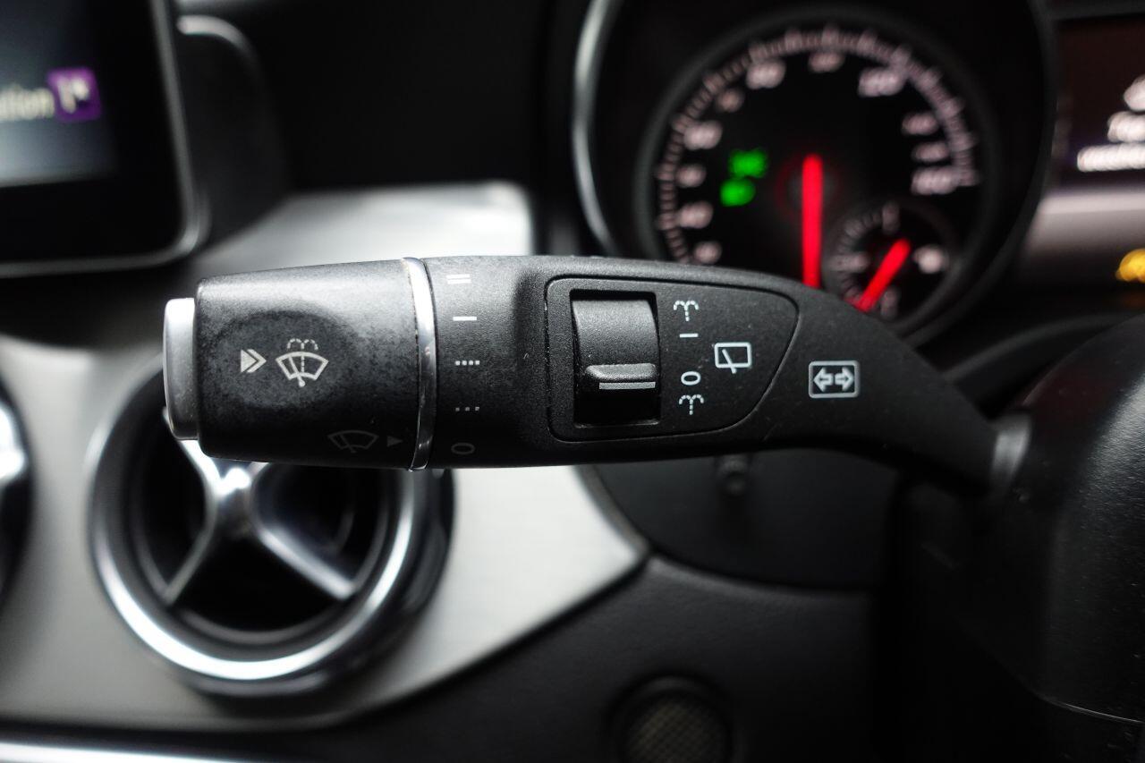 Mercedes-benz GLA - Image 43