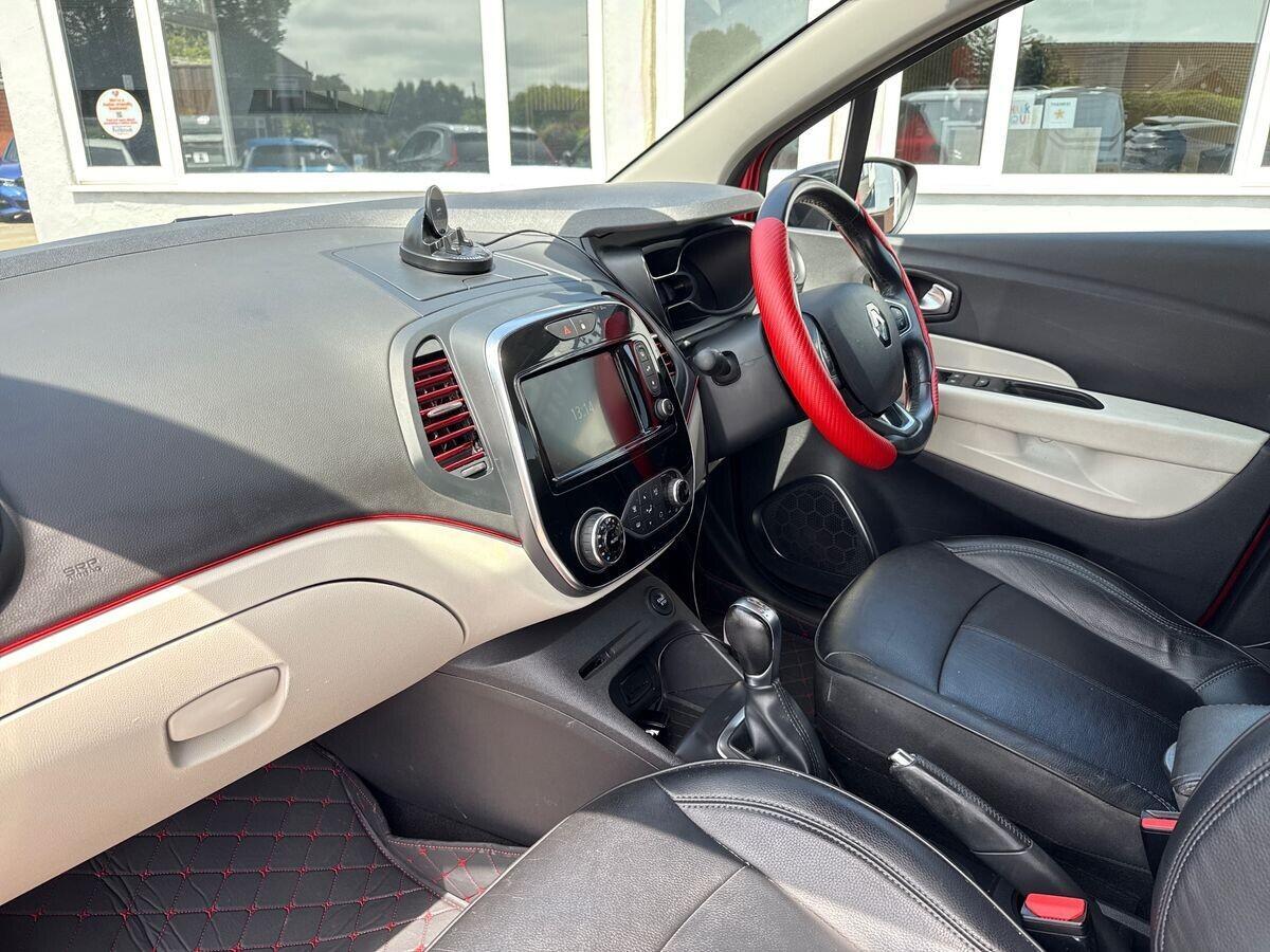 Renault Captur - Image 19