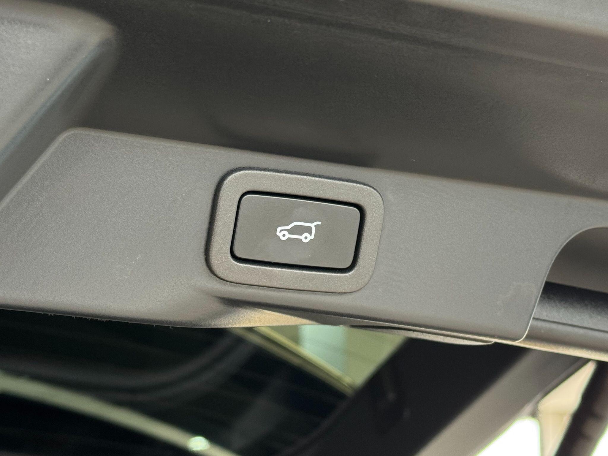 Land Rover RANGE ROVER SPORT - Image 21