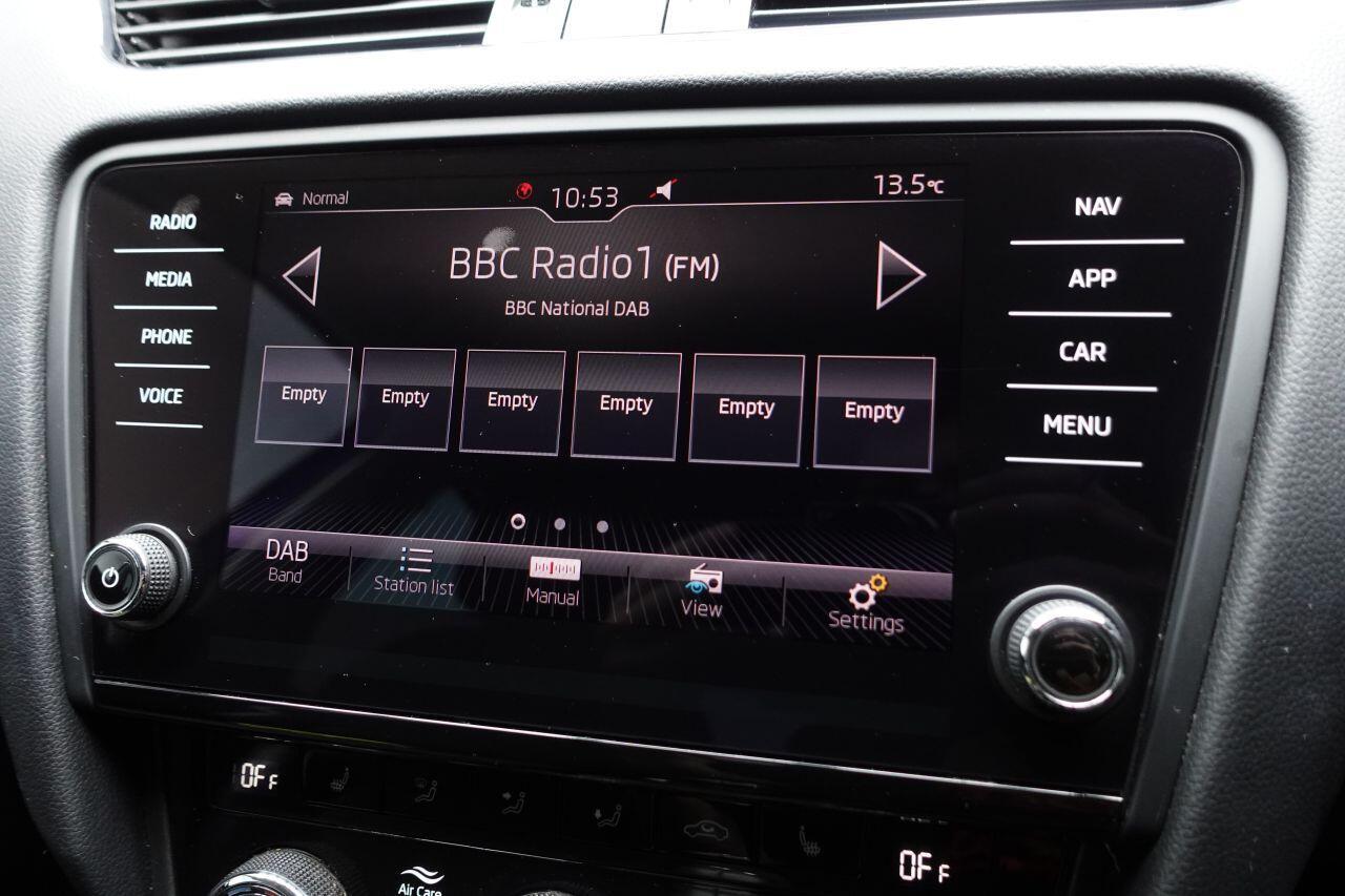 Skoda Octavia - Image 26