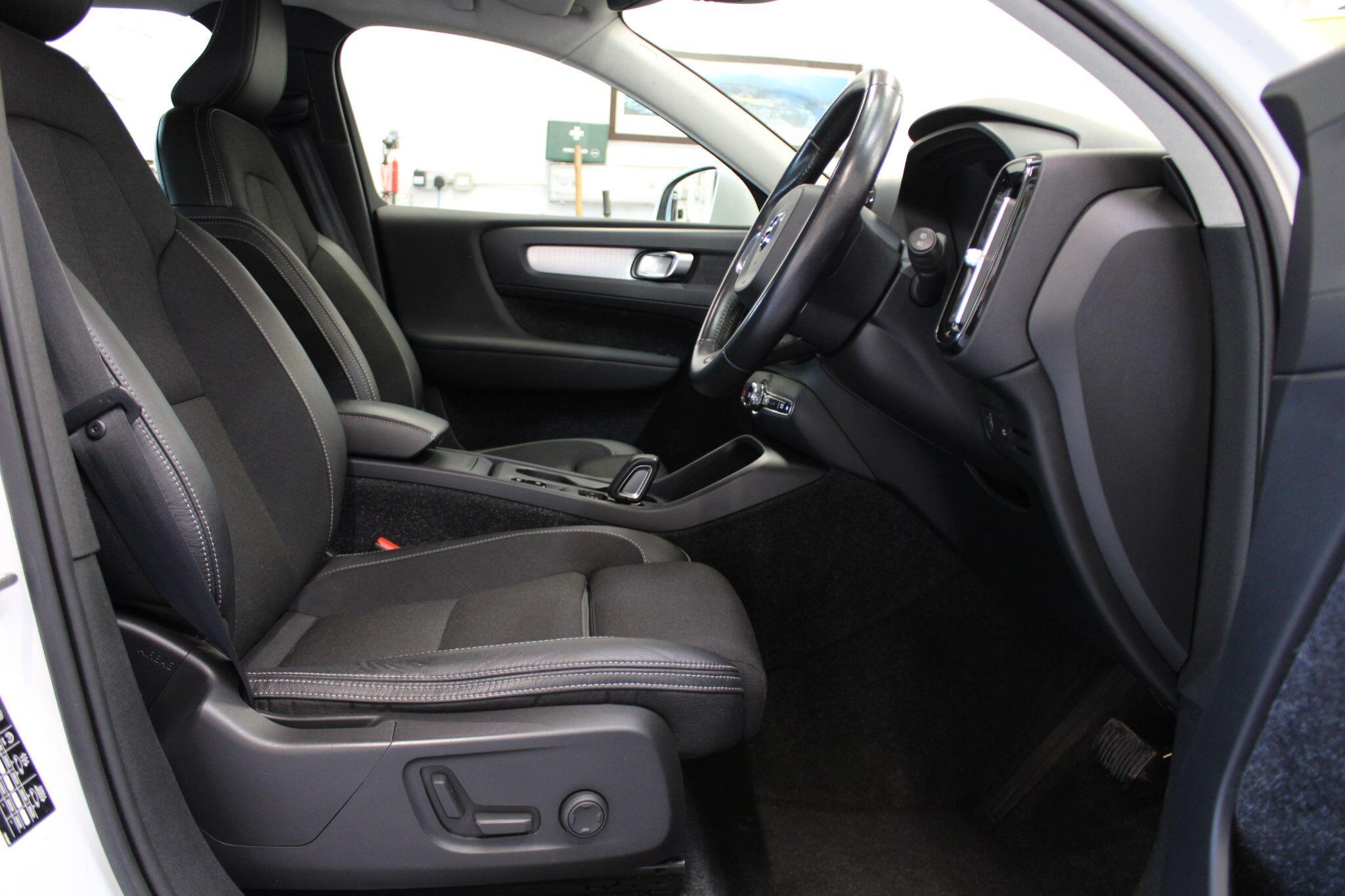 Volvo XC40 - Image 44
