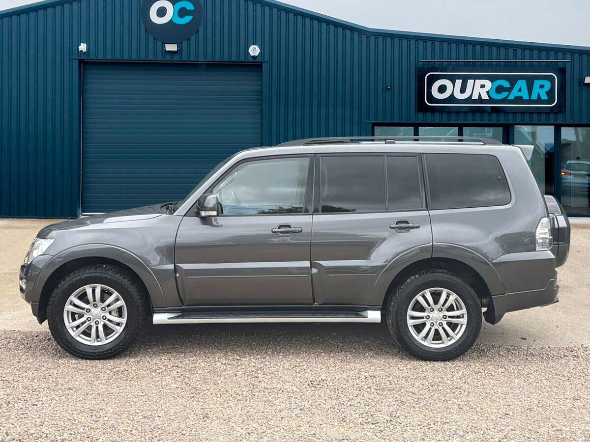 Mitsubishi Shogun - Image 7