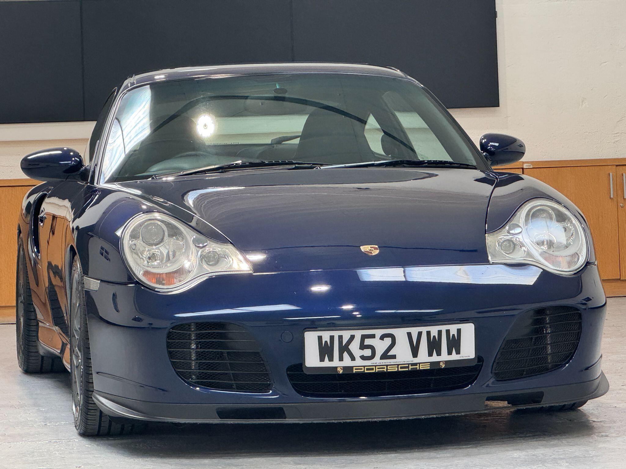 Porsche 911 - Image 6