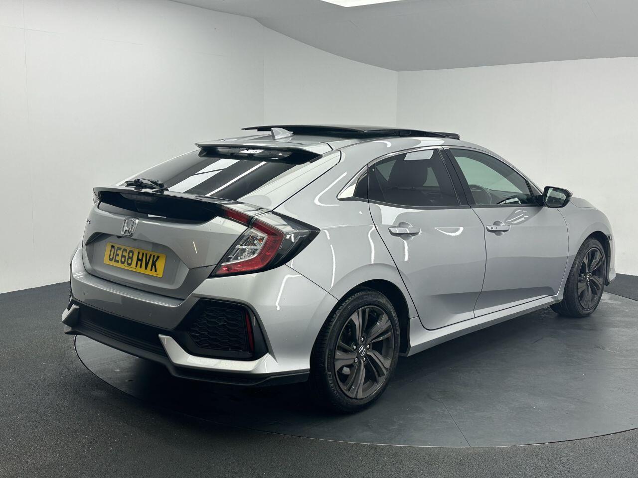 Honda Civic - Image 16