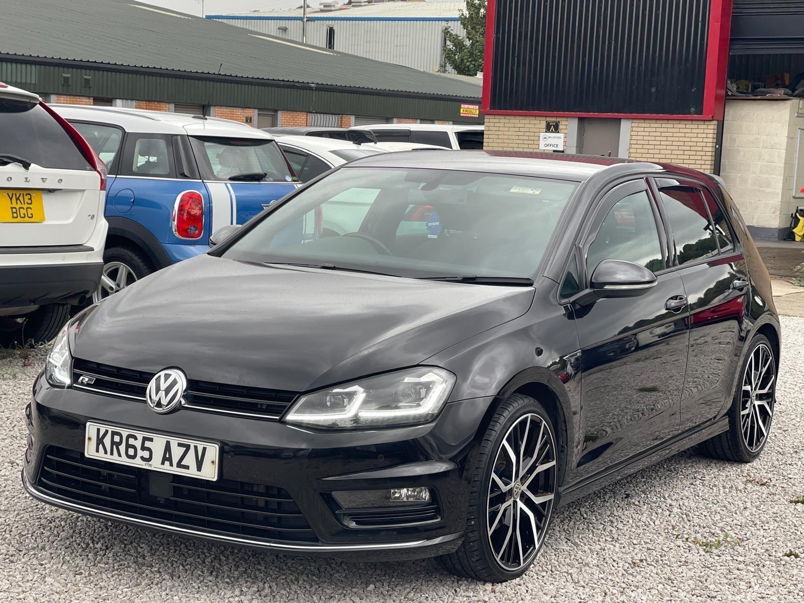 Volkswagen Golf - Image 4