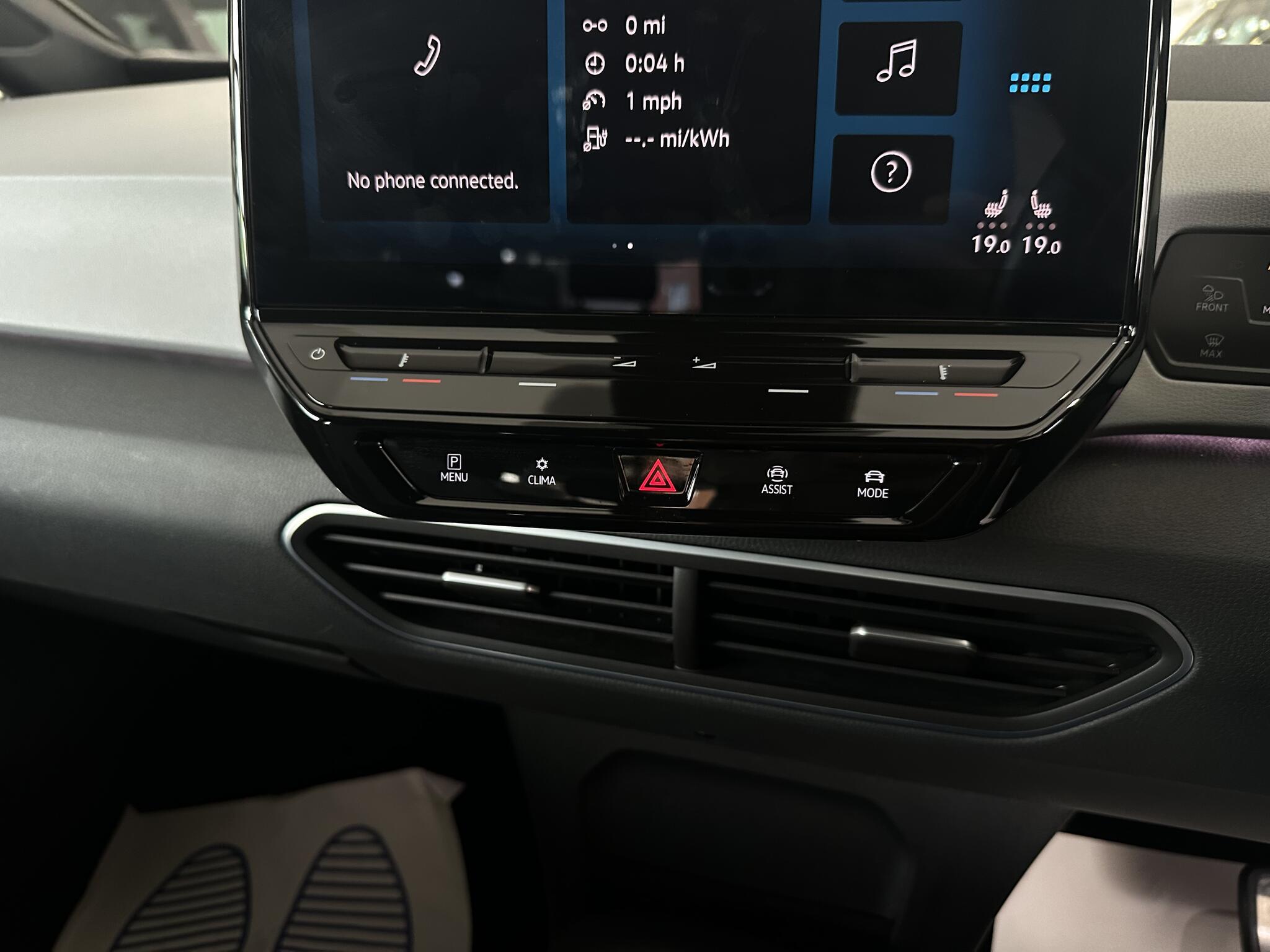 Volkswagen ID.3 - Image 10