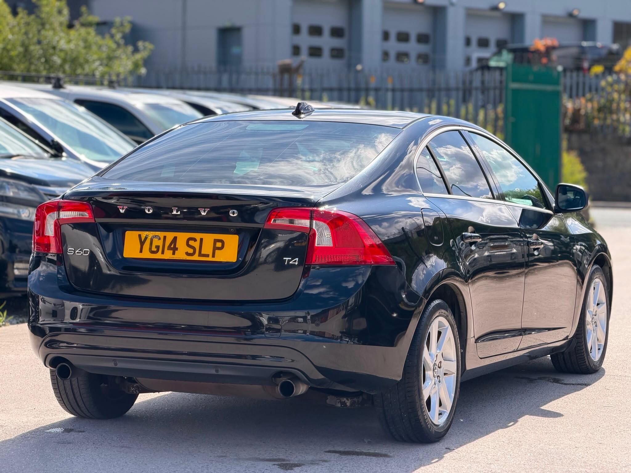 Volvo S60 - Image 4