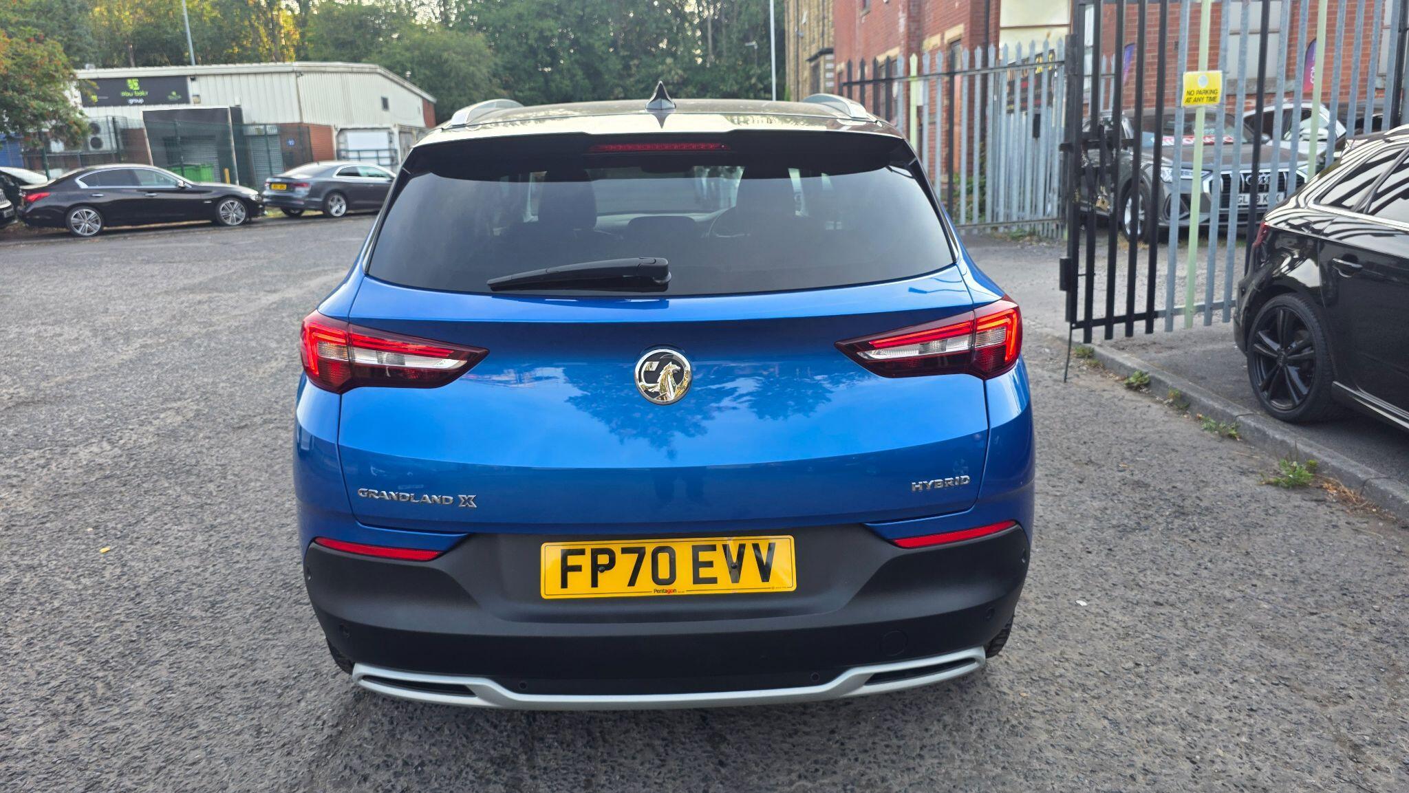 Vauxhall Grandland X - Image 13