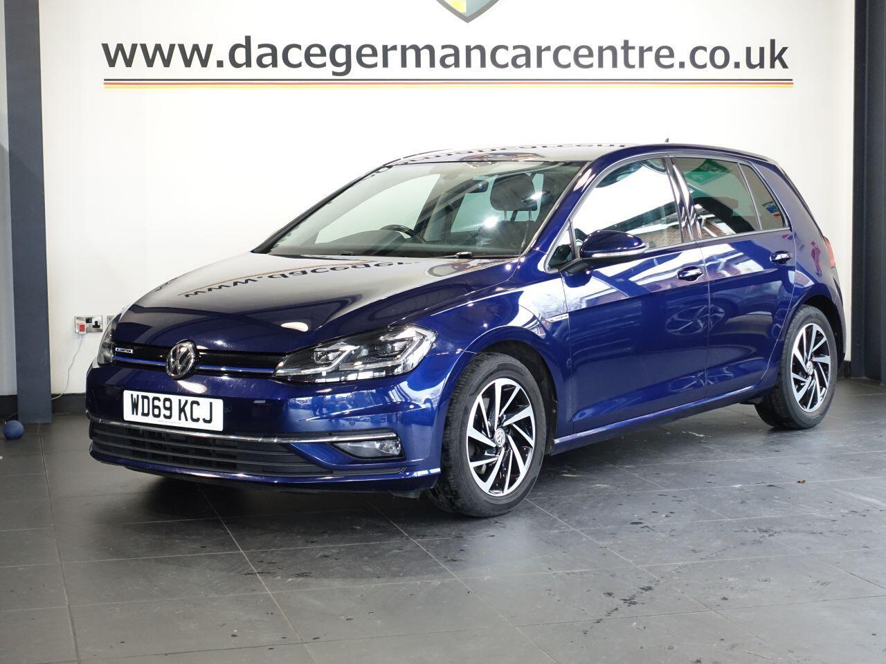 Volkswagen Golf - Image 9