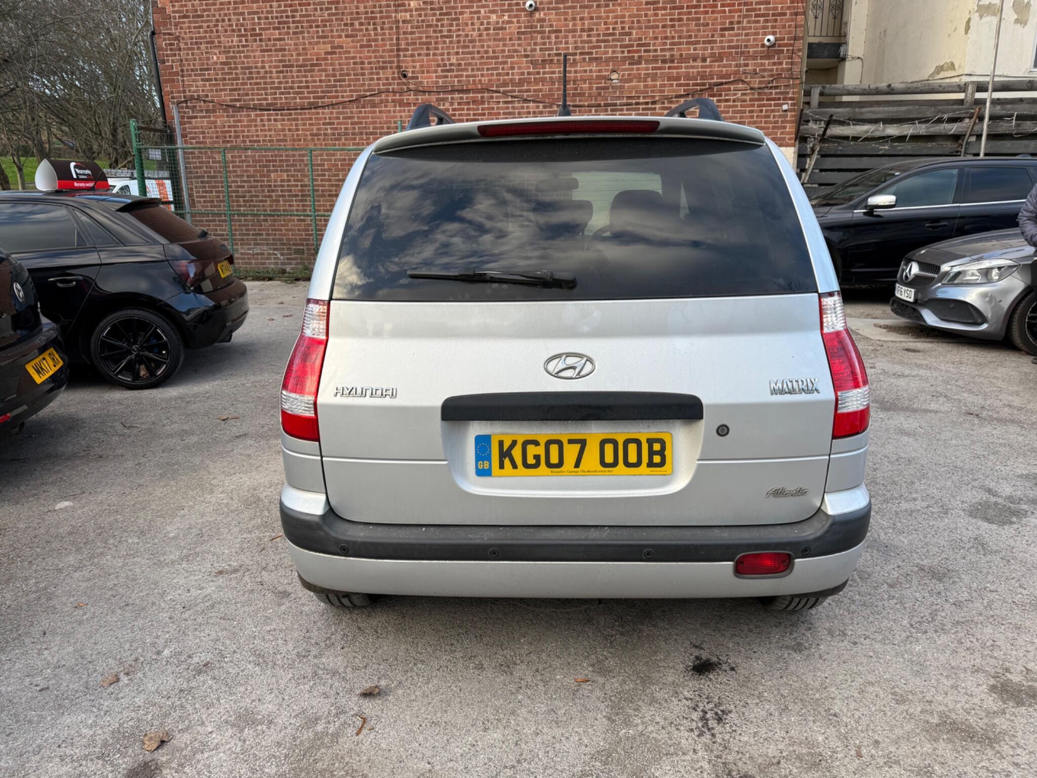 Hyundai Matrix - Image 6