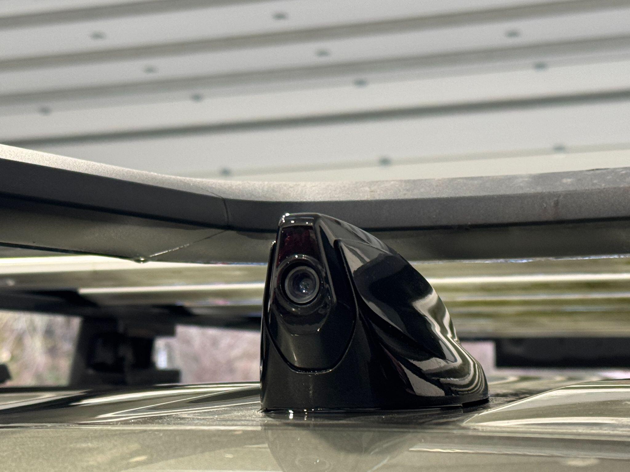 Land Rover Defender 110 - Image 78