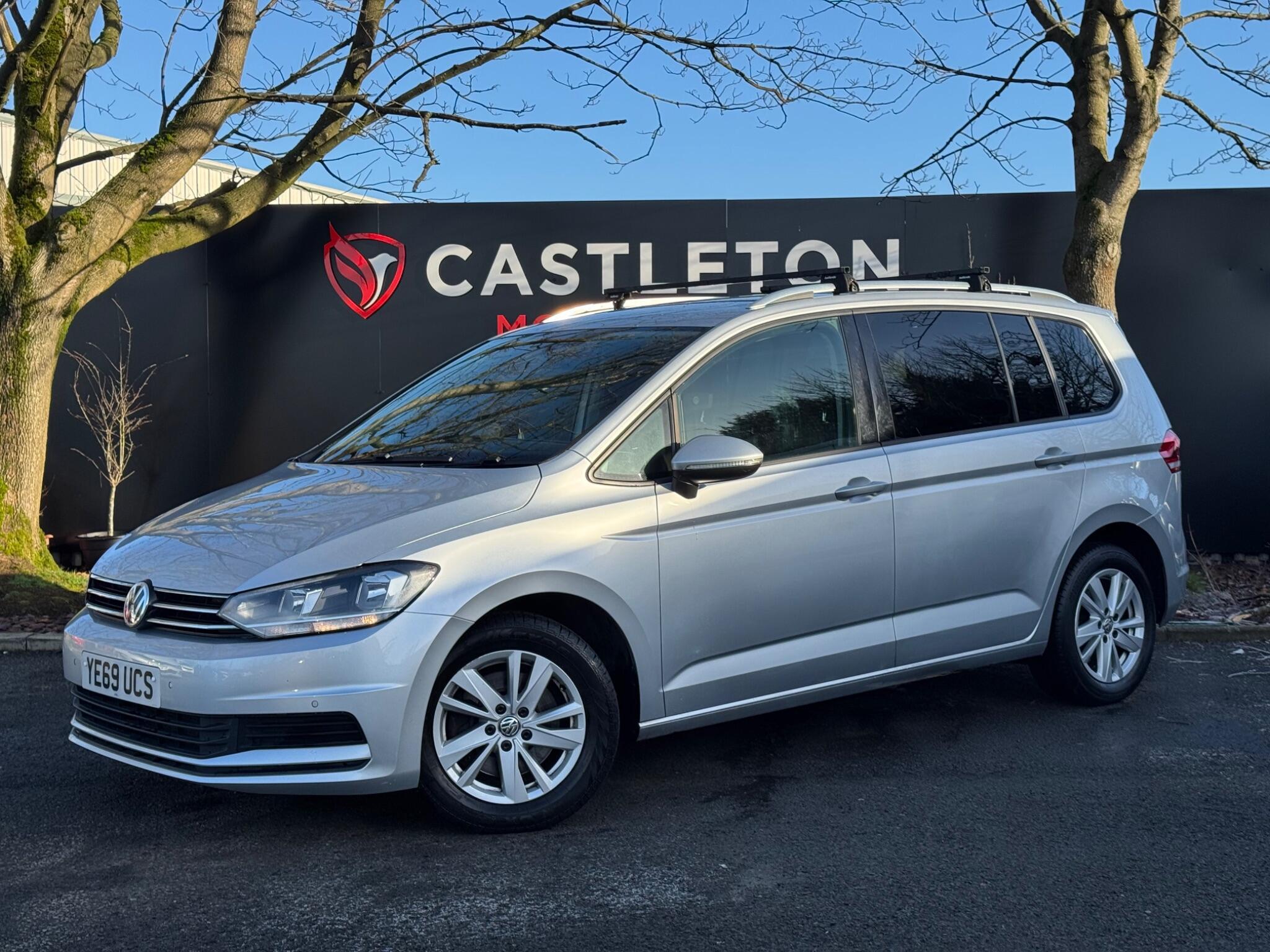 Volkswagen Touran - Image 7